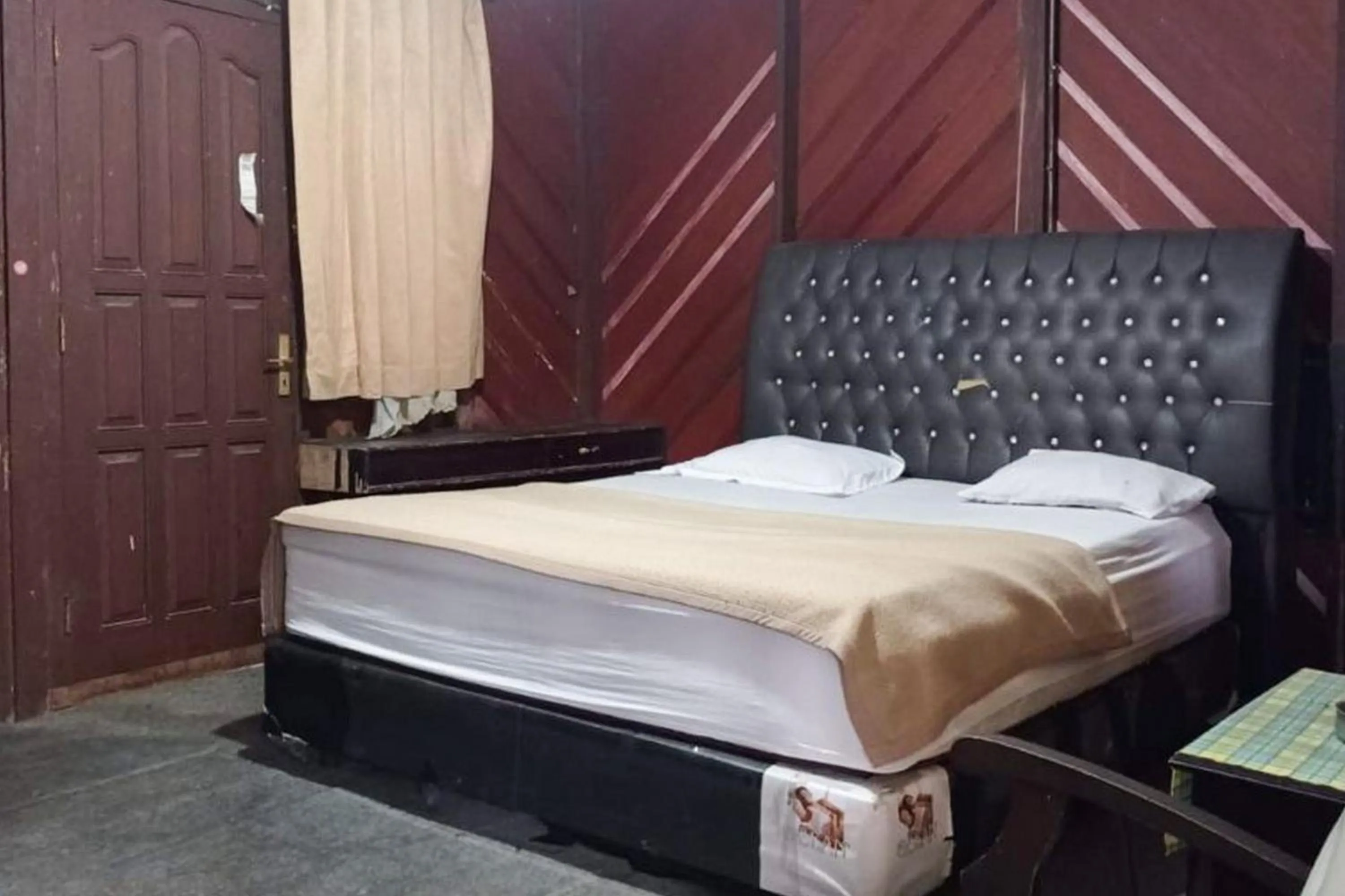 Bedroom, Bed in Hotel Pantai Panjang Bengkulu RedPartner