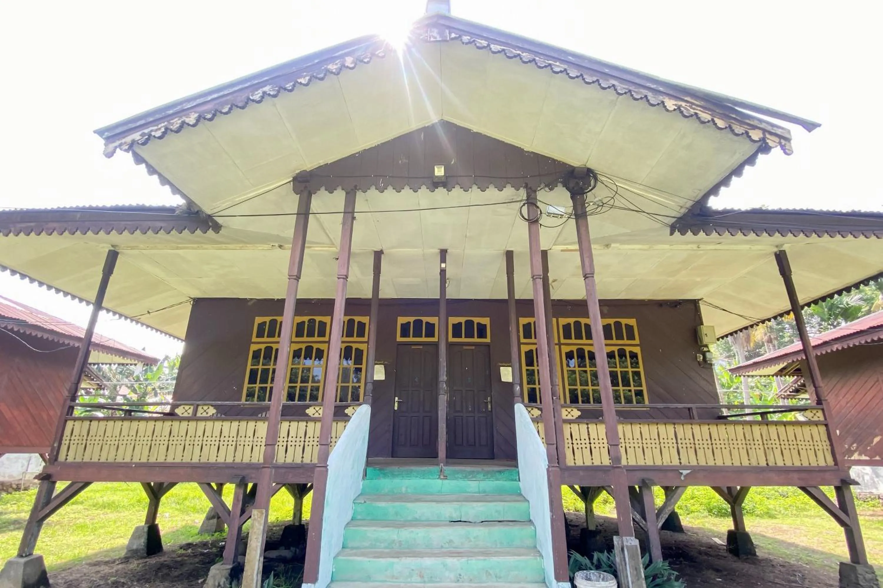 Property building in Hotel Pantai Panjang Bengkulu RedPartner