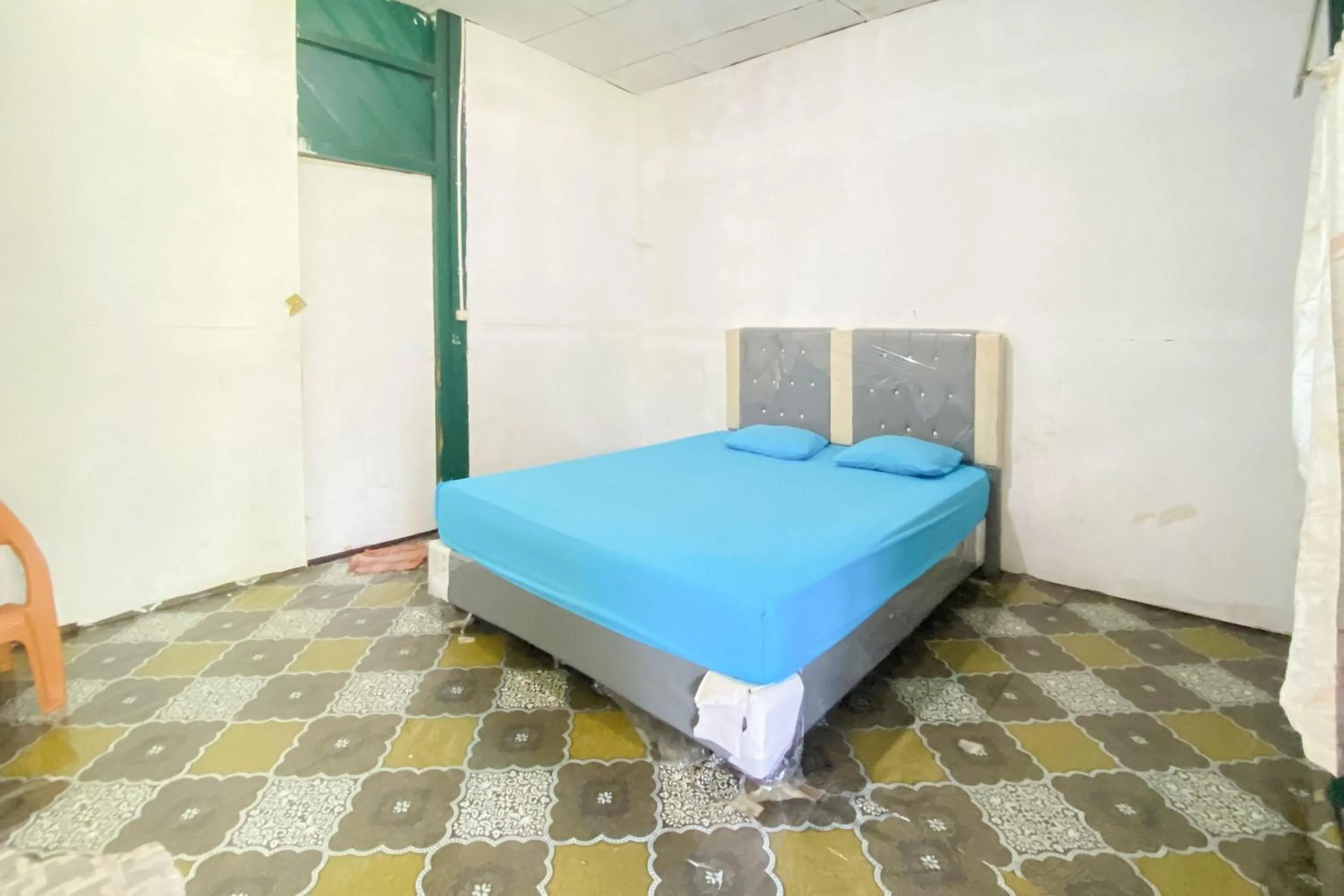 Bedroom, Bed in Hotel Pantai Panjang Bengkulu RedPartner