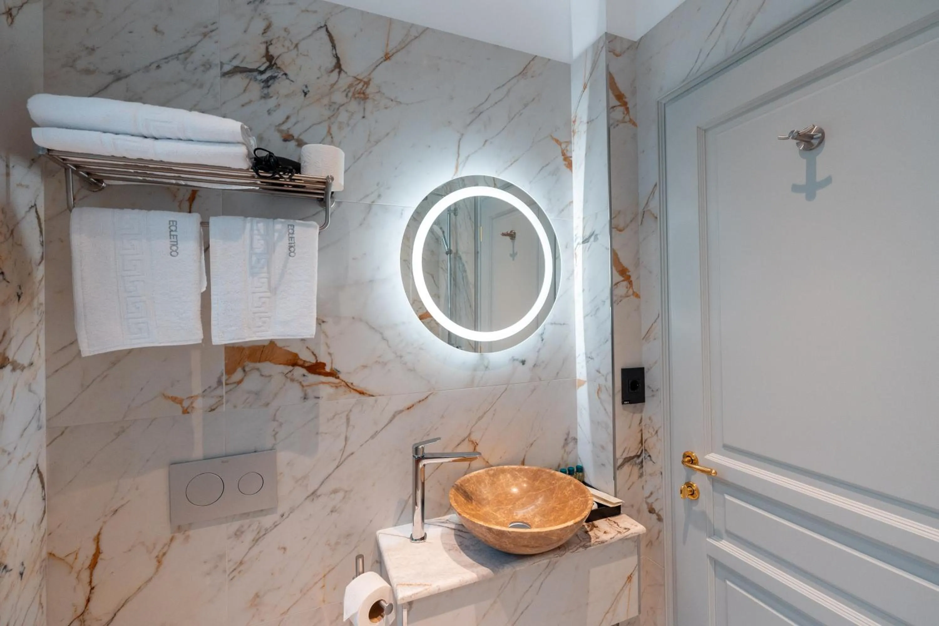 Bathroom in Ecletico Villa