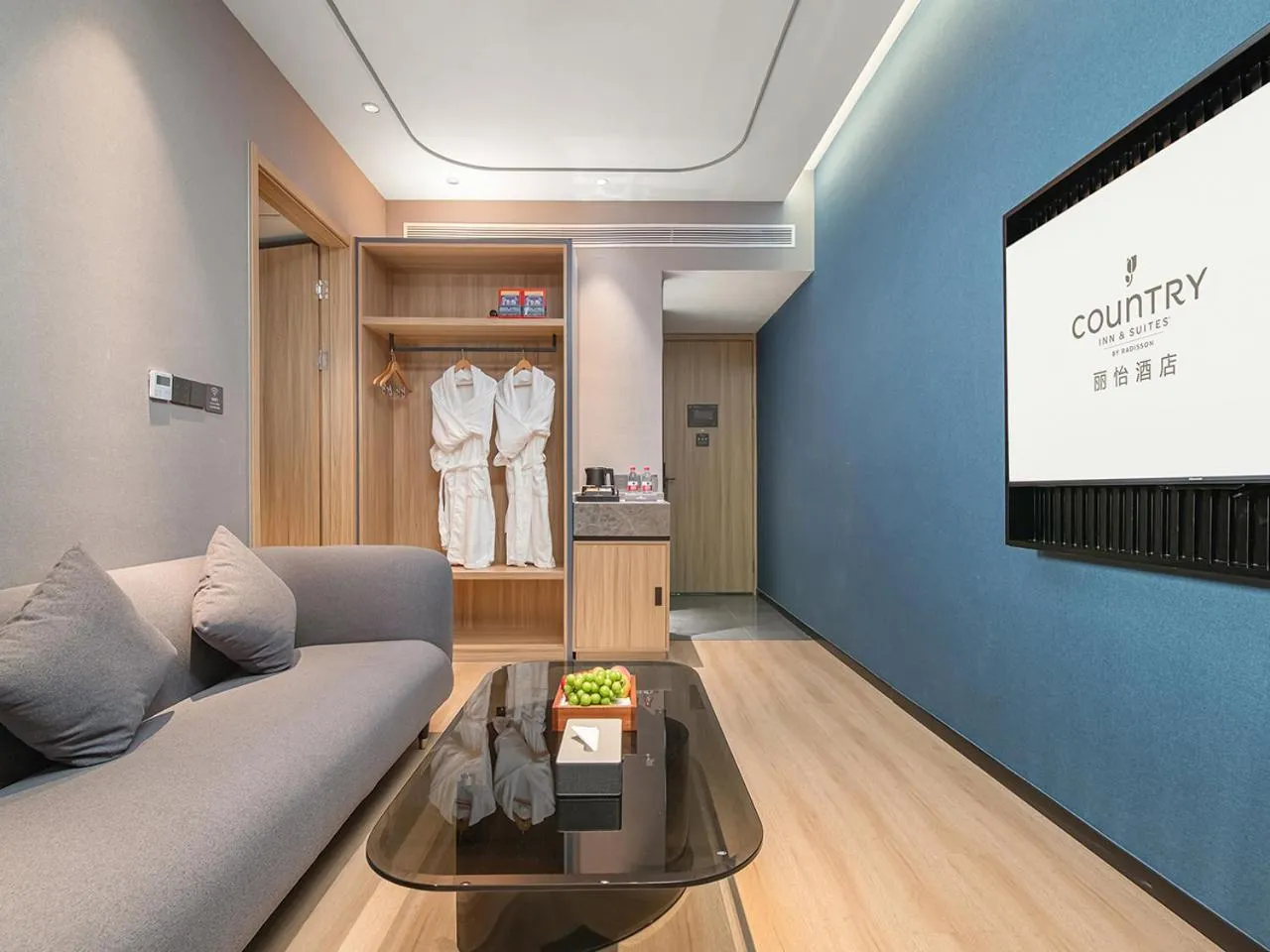 Living room in Country Inn & Suite by Radisson, Shanghai Hongkou Football Stadium Chifeng Road