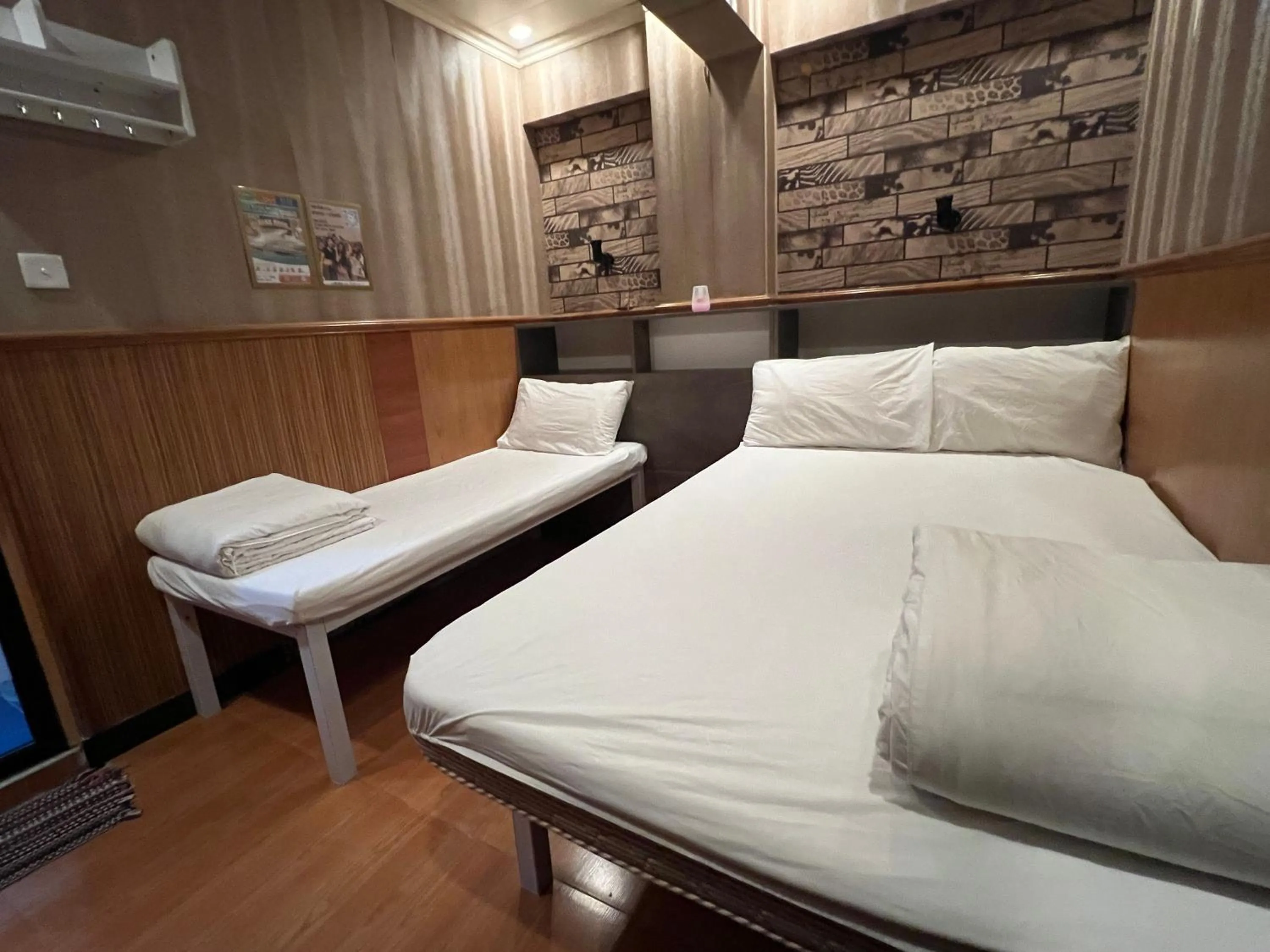 Bed in New Garden Hostel