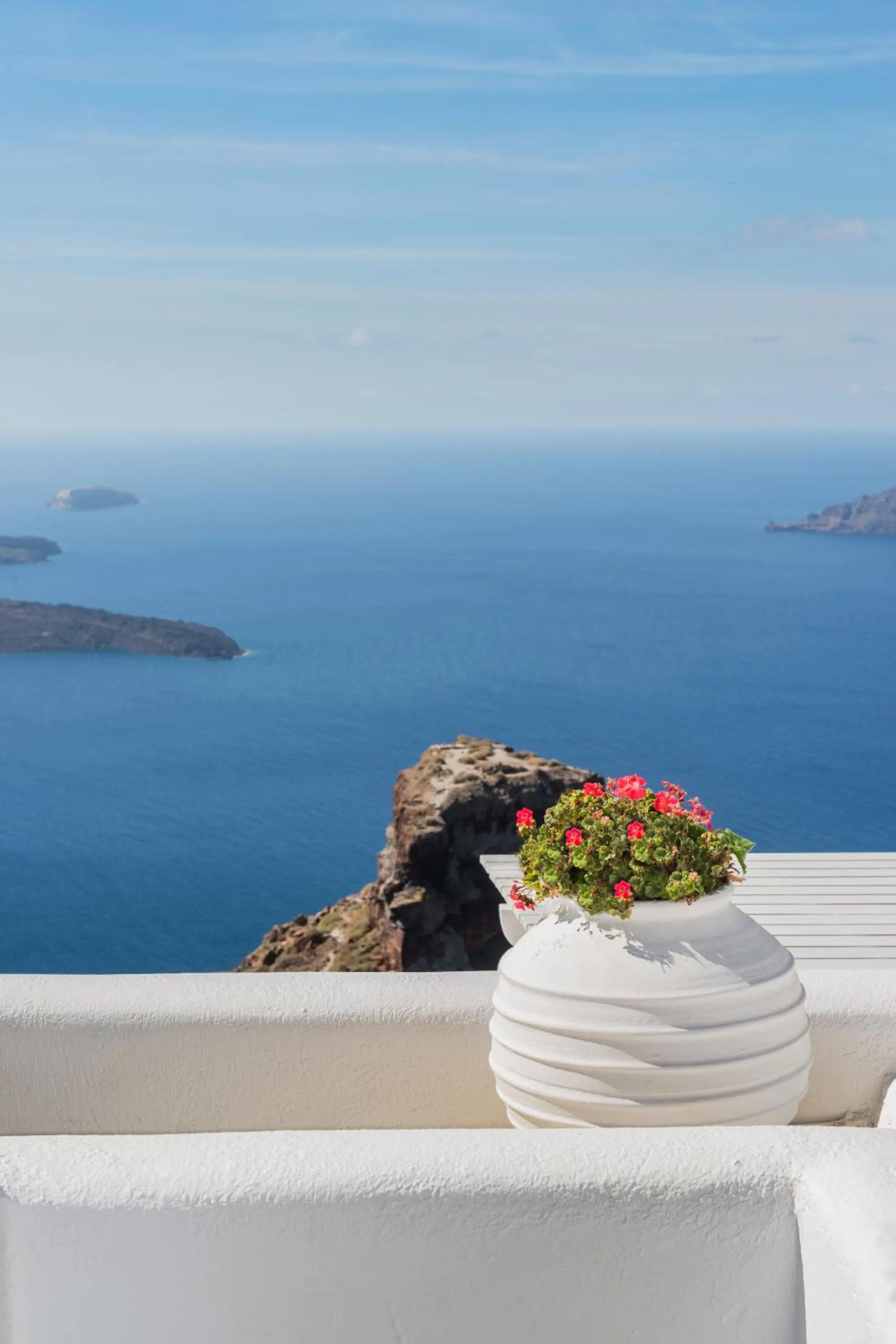 Day in Iliovasilema Suites