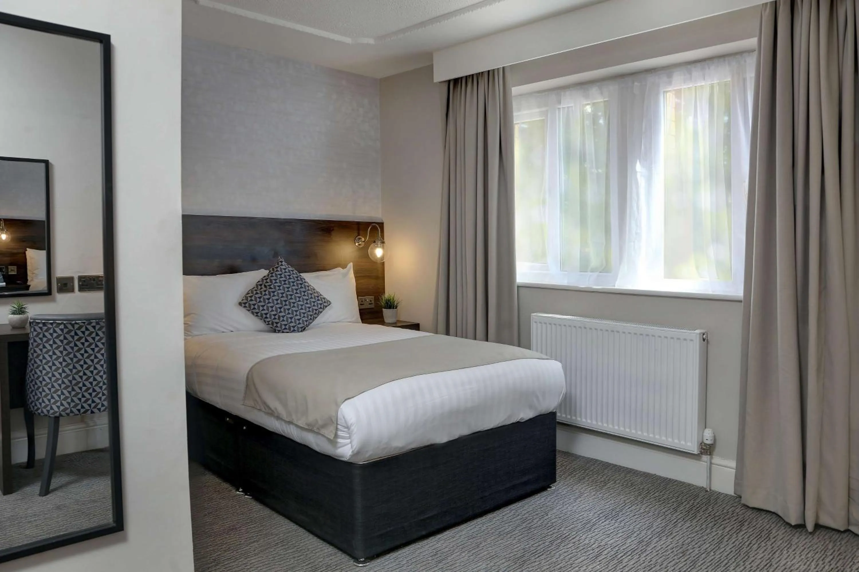 Bedroom, Bed in Trafford Hall Hotel Manchester, Trademark Collection by Wyndham