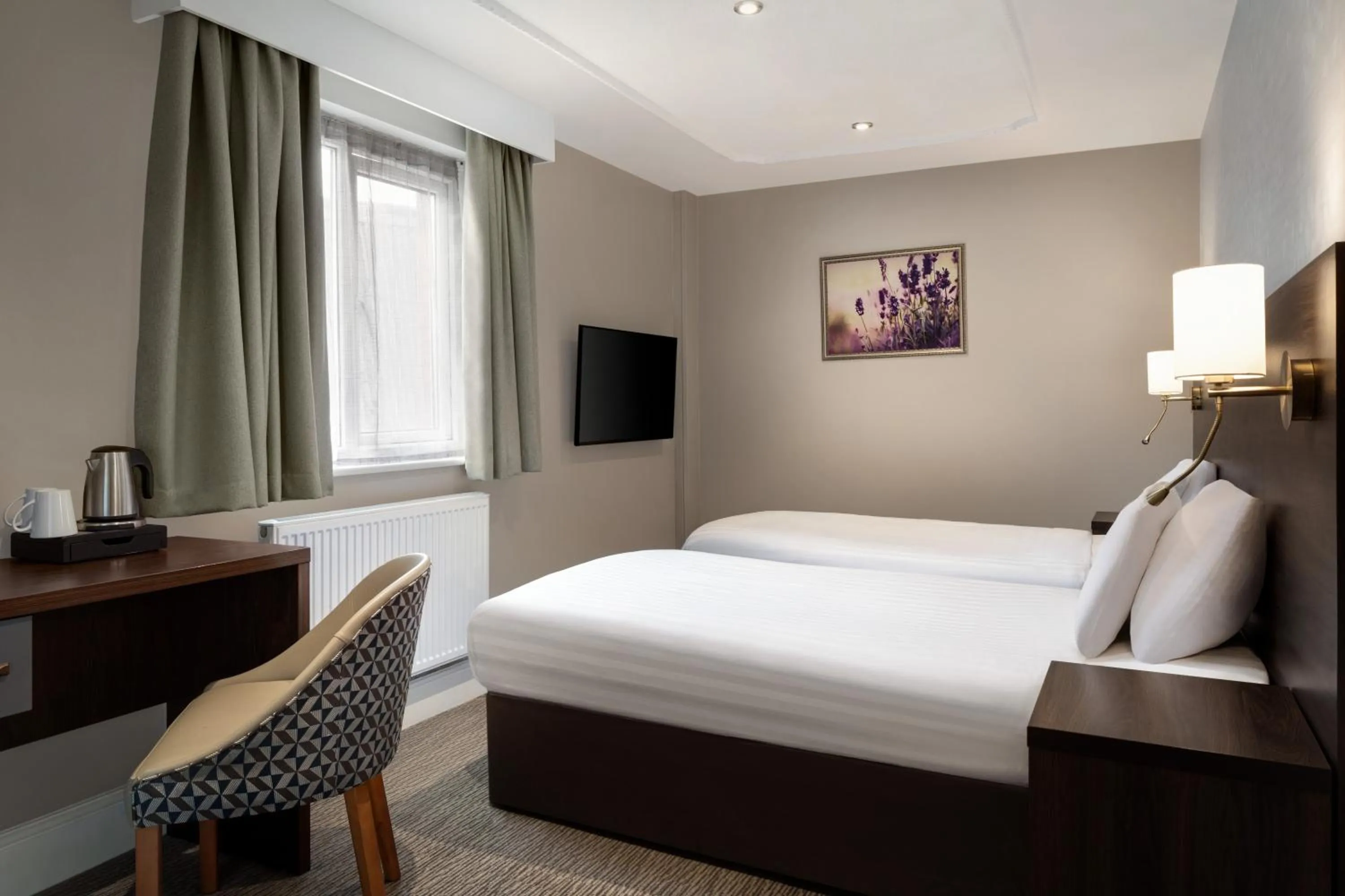 Bedroom, Bed in Trafford Hall Hotel Manchester, Trademark Collection by Wyndham