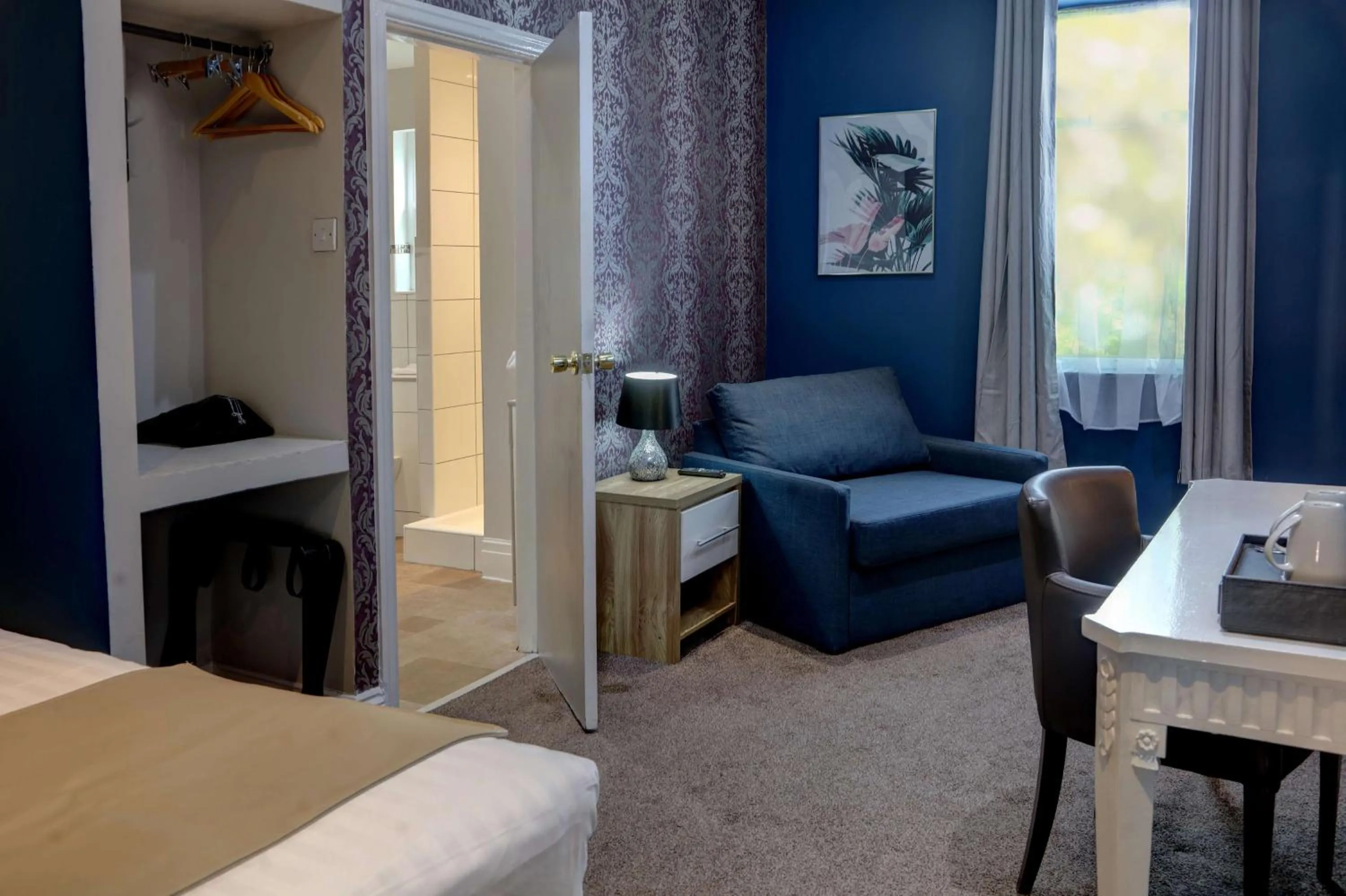 Bedroom, Bed in Trafford Hall Hotel Manchester, Trademark Collection by Wyndham