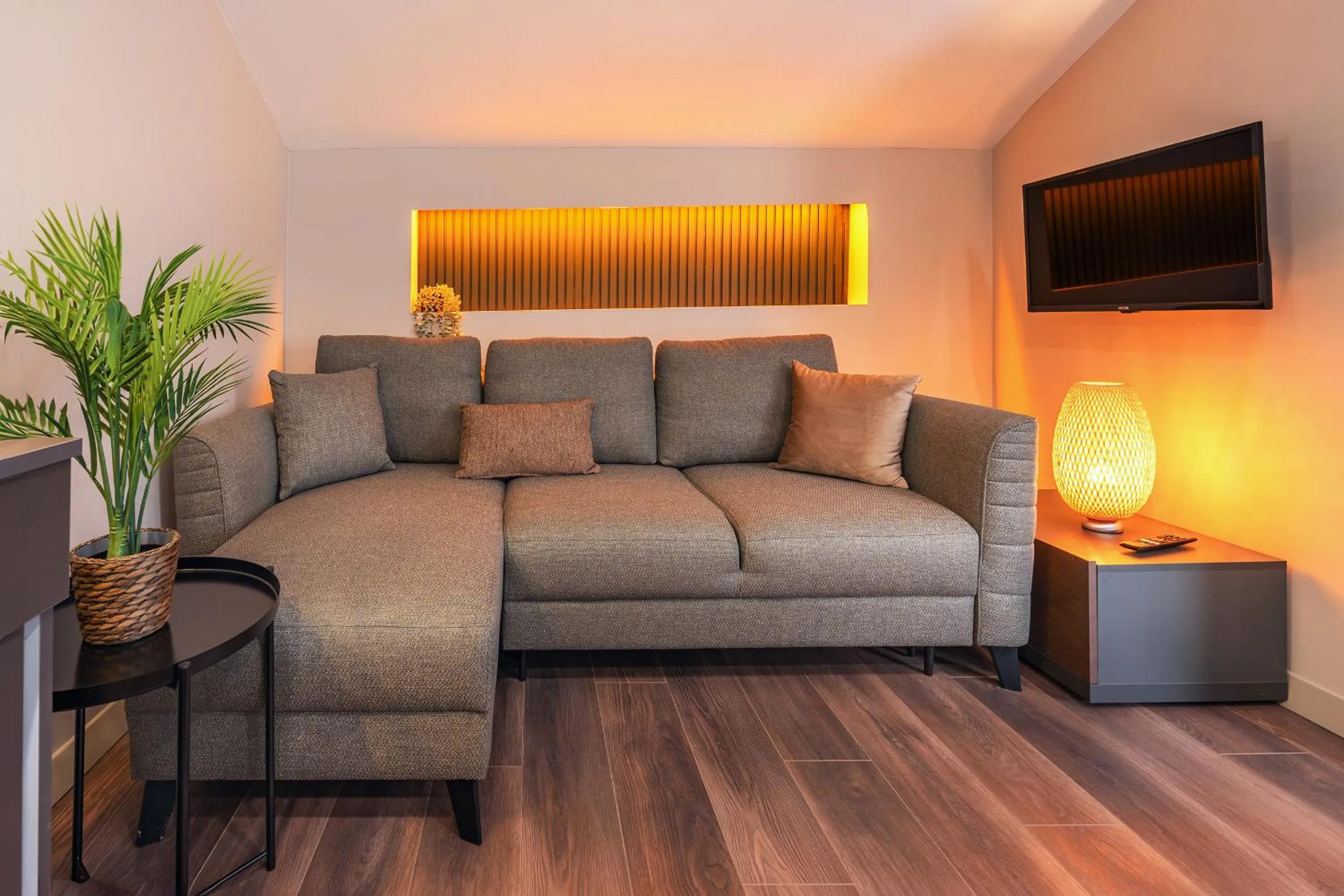 Photo of the whole room in Doqu Suites Hotel