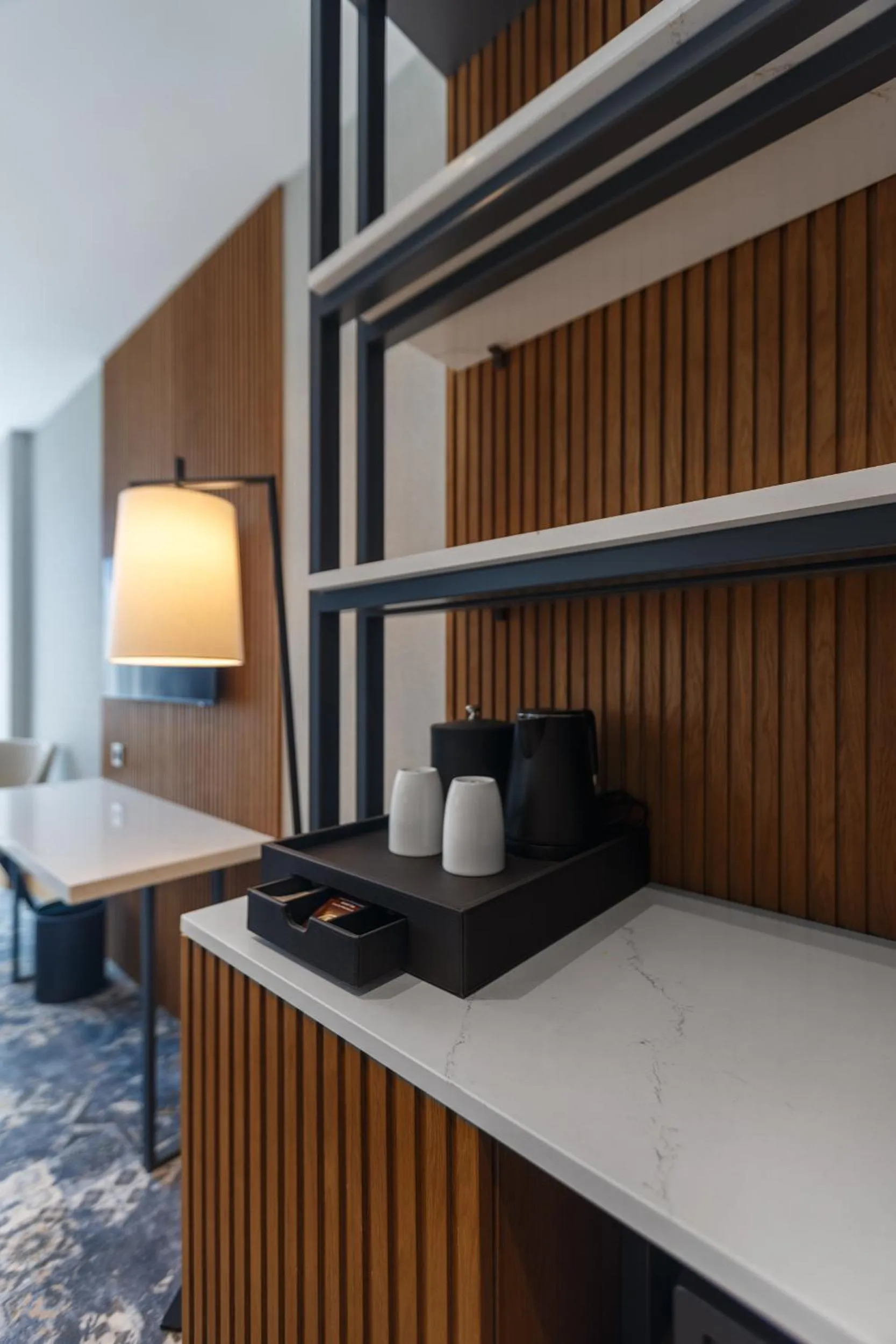 Coffee/tea facilities in Piazza Epigraph