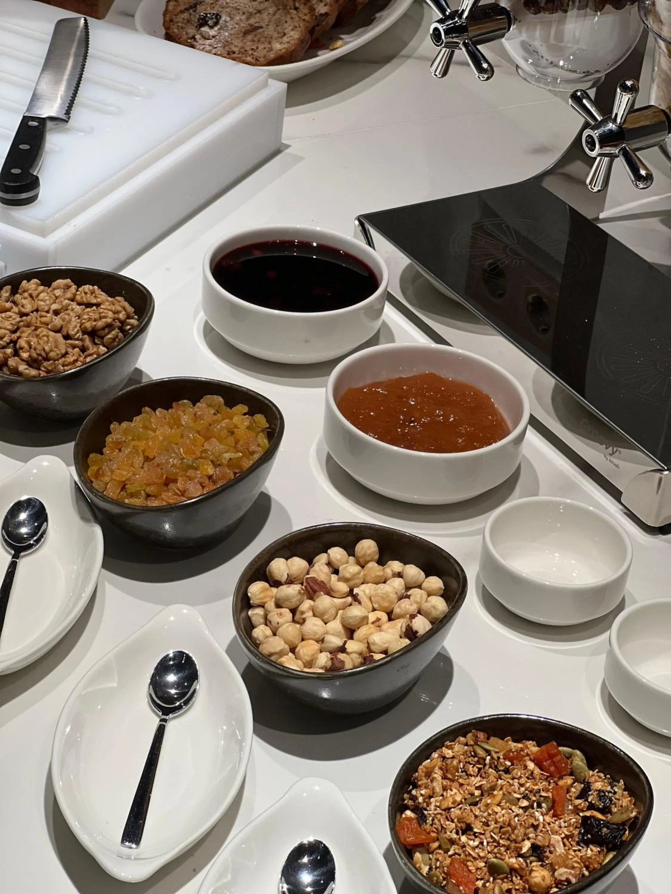 Breakfast in Piazza Epigraph