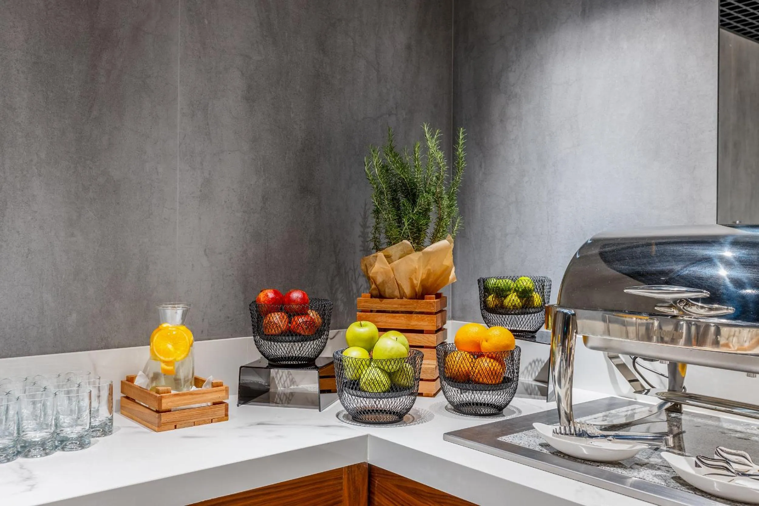 Buffet breakfast in Piazza Epigraph