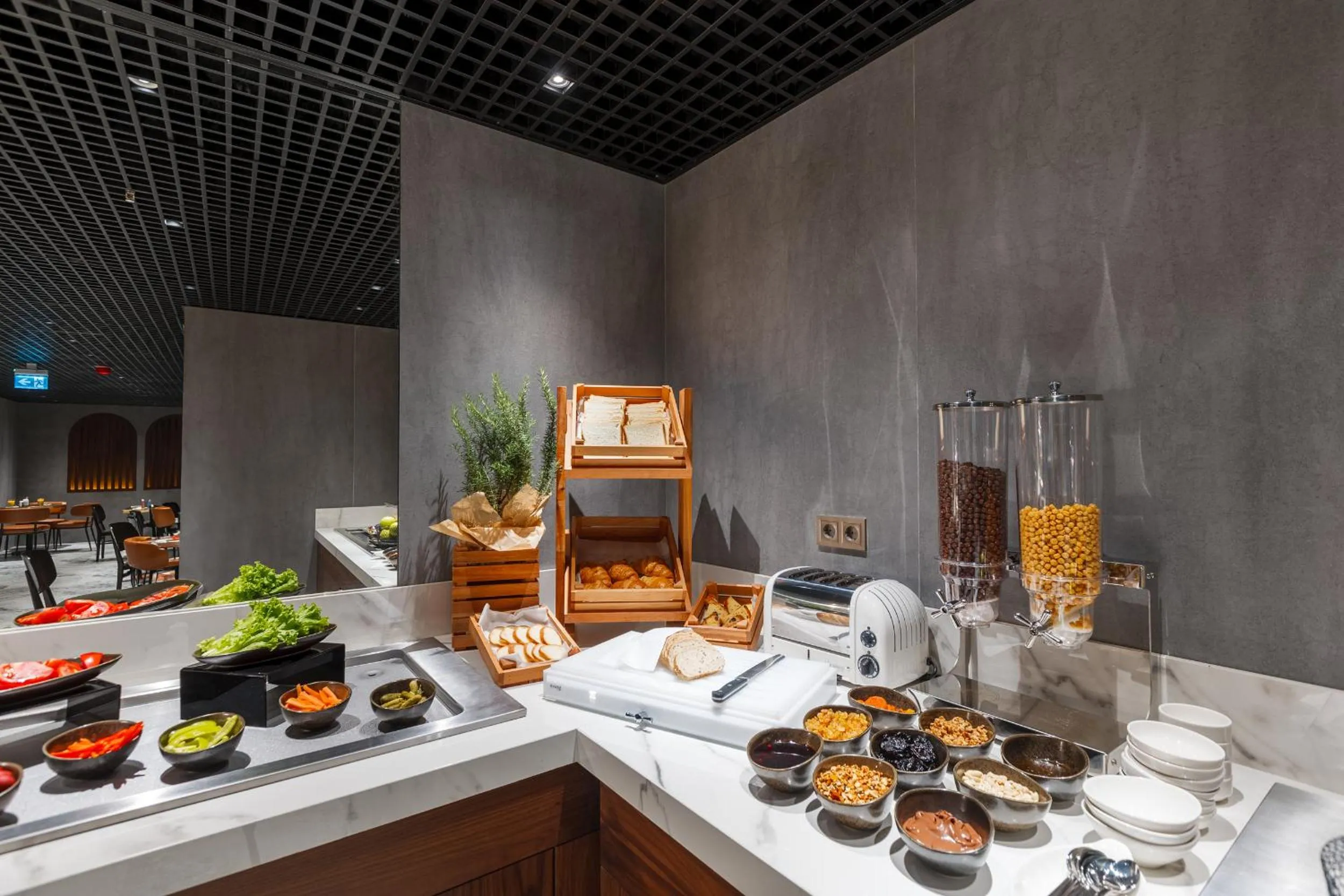 Buffet breakfast in Piazza Epigraph