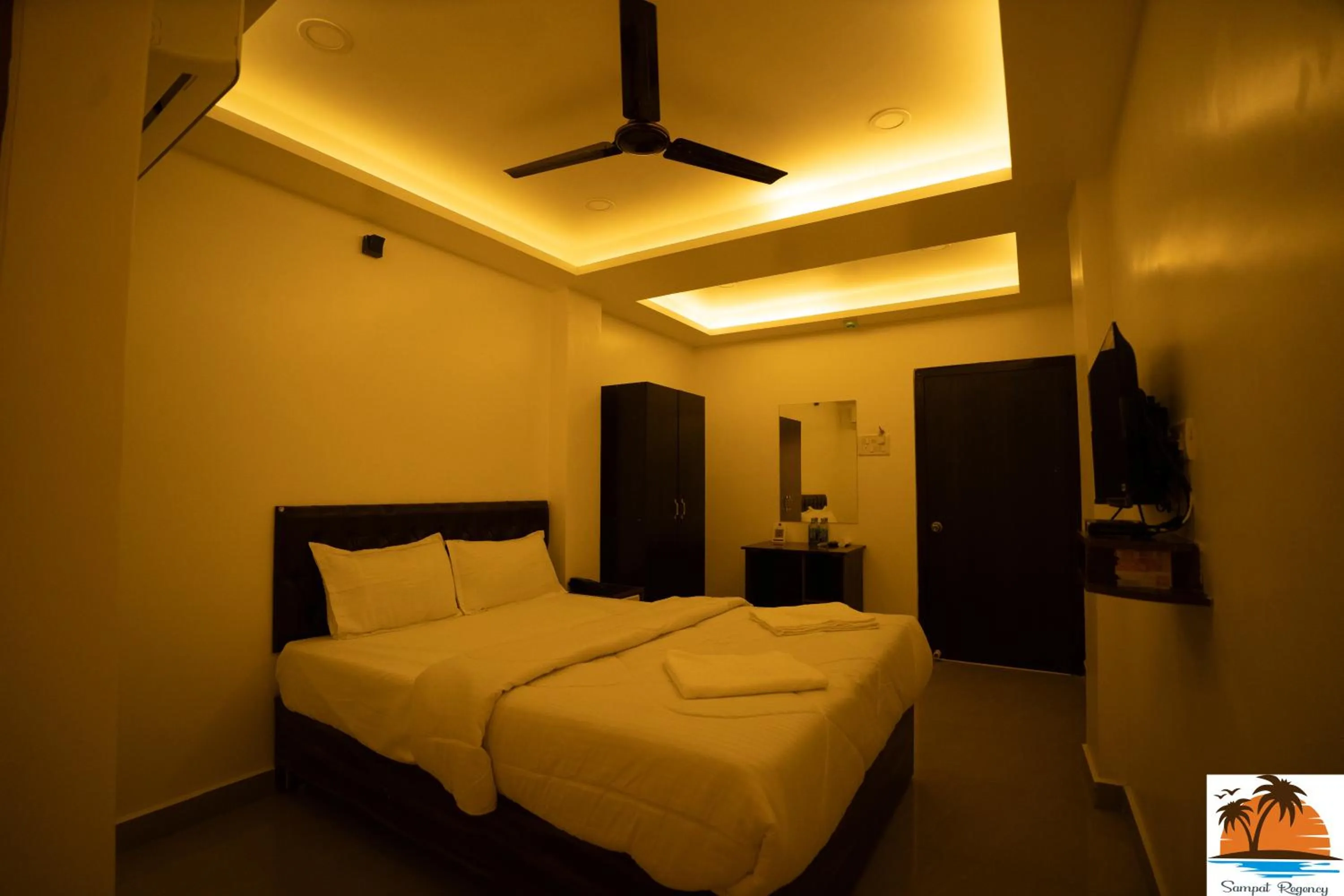 Bed in Sampat Regency