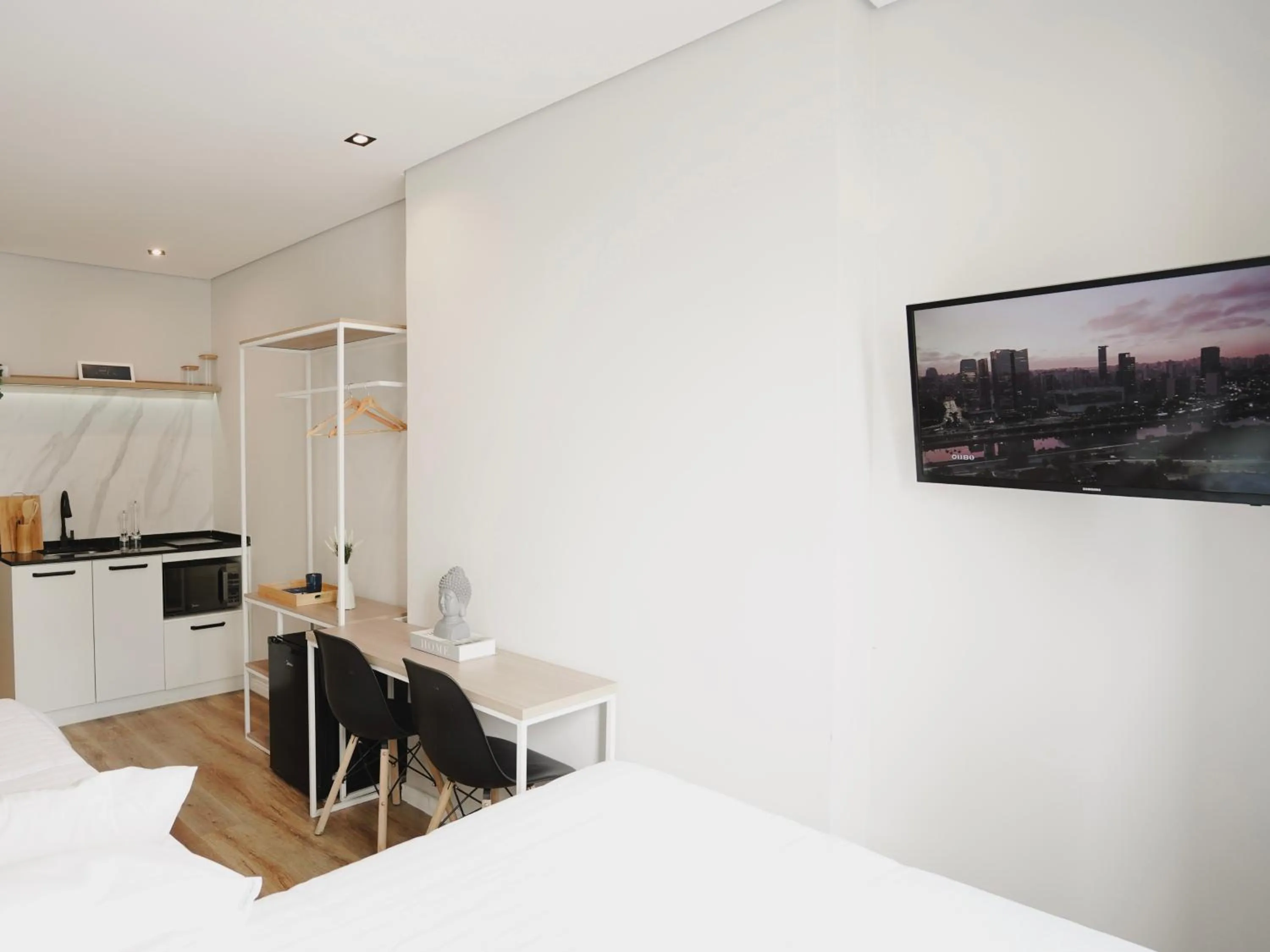 TV and multimedia in Apê Av Paulista Haddock Lobo