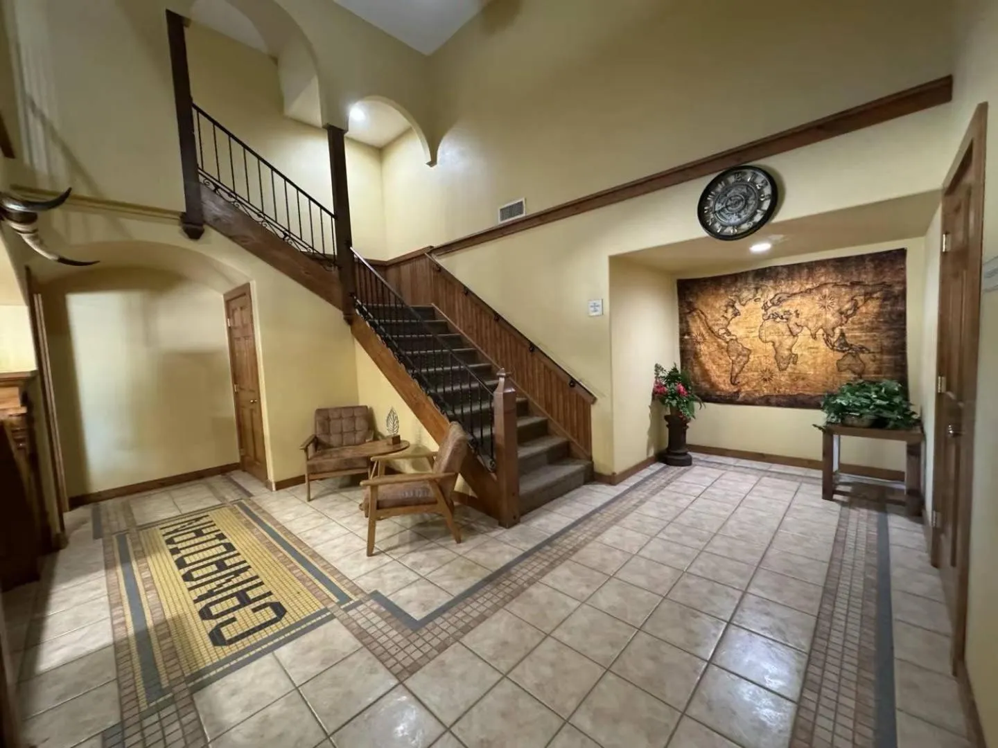 Bo Hotel Canadian Courts