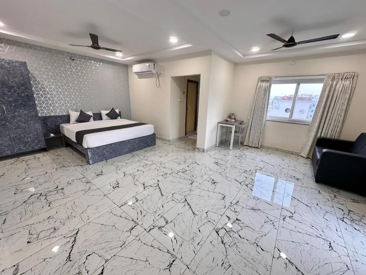 Living room in Hotel Aerotel Airport Zone,Shamshabad