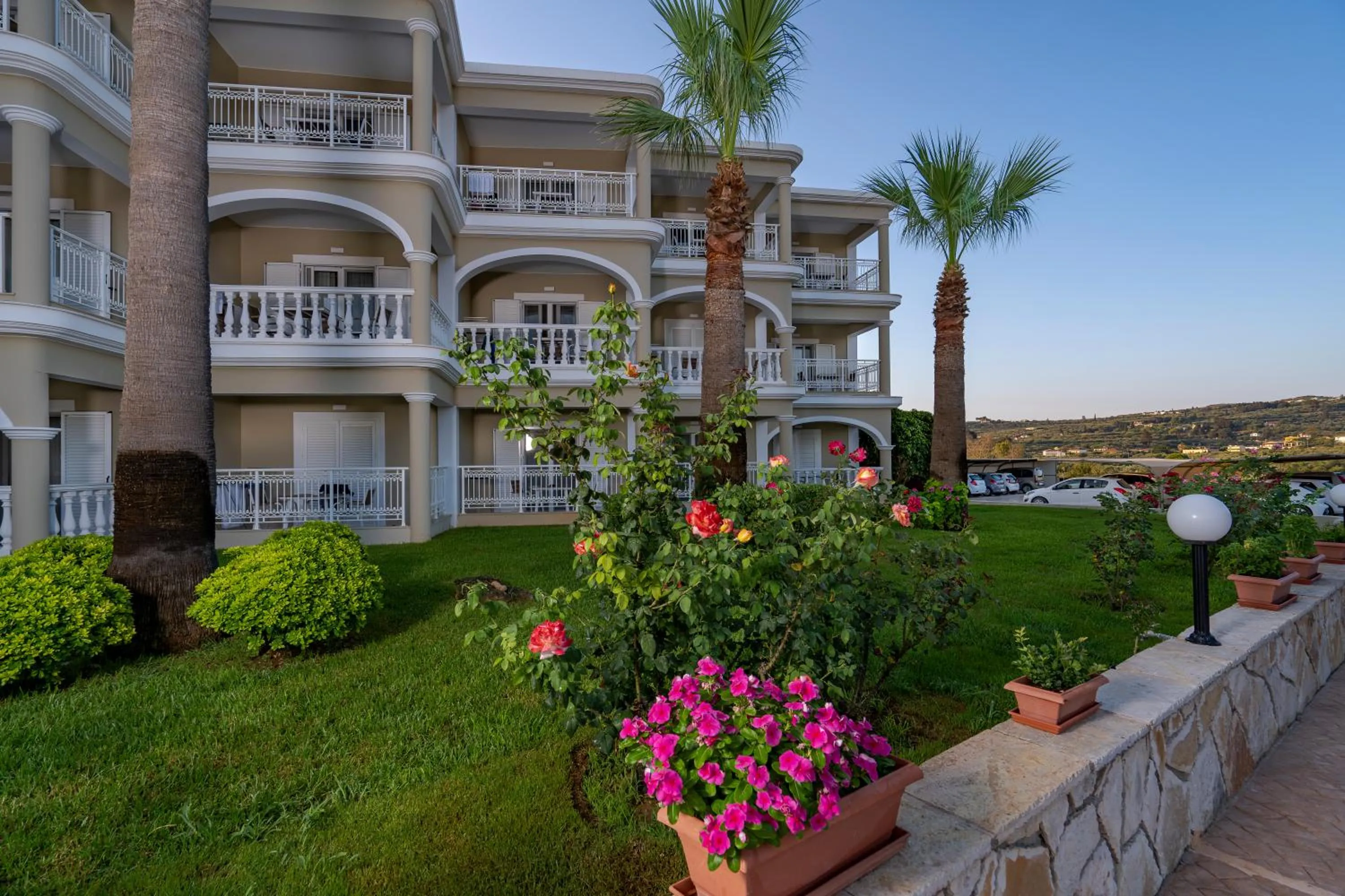 Garden in Arkadia Hotel