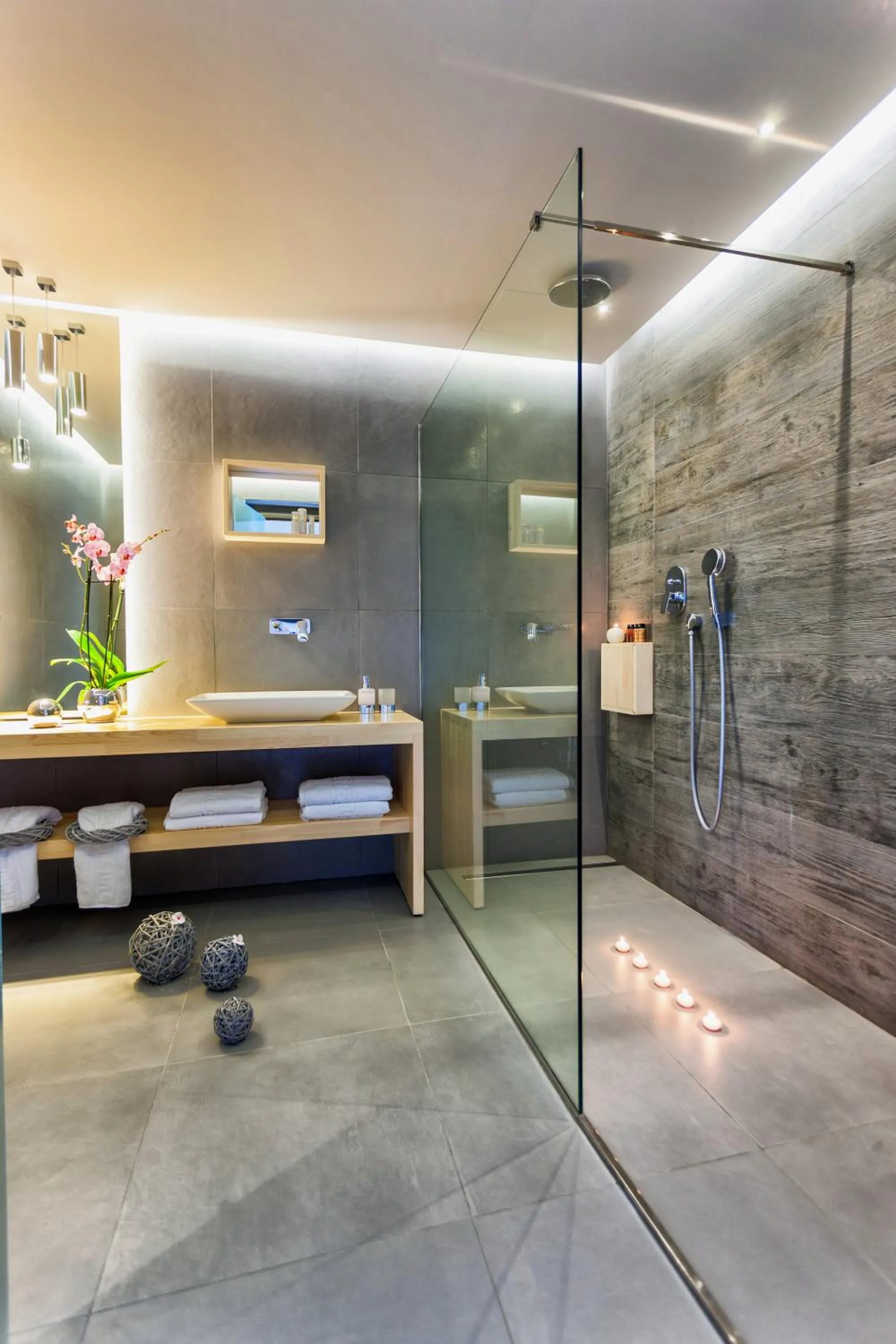 Bathroom in Arkadia Hotel