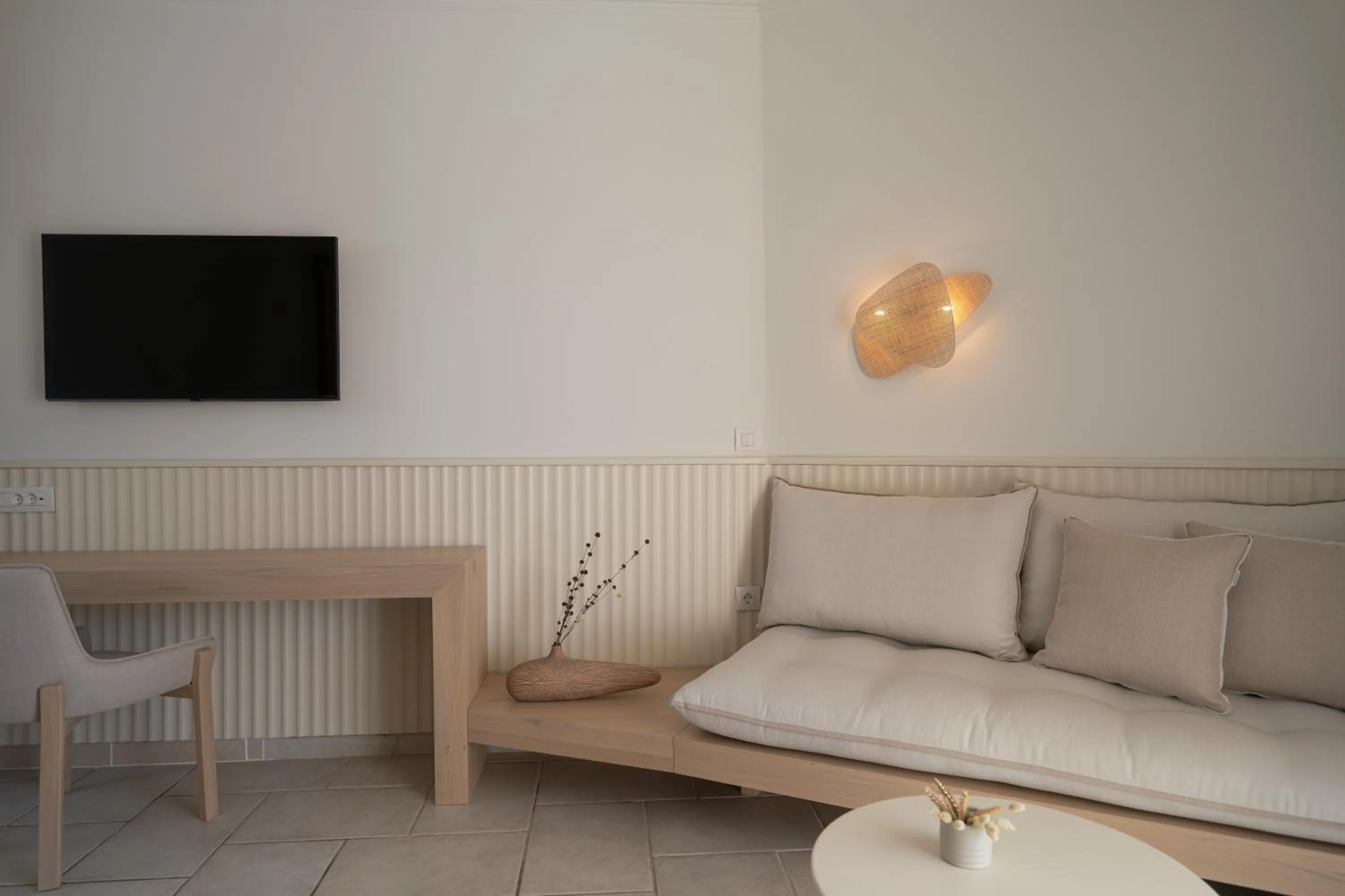 Seating area in Arkadia Hotel