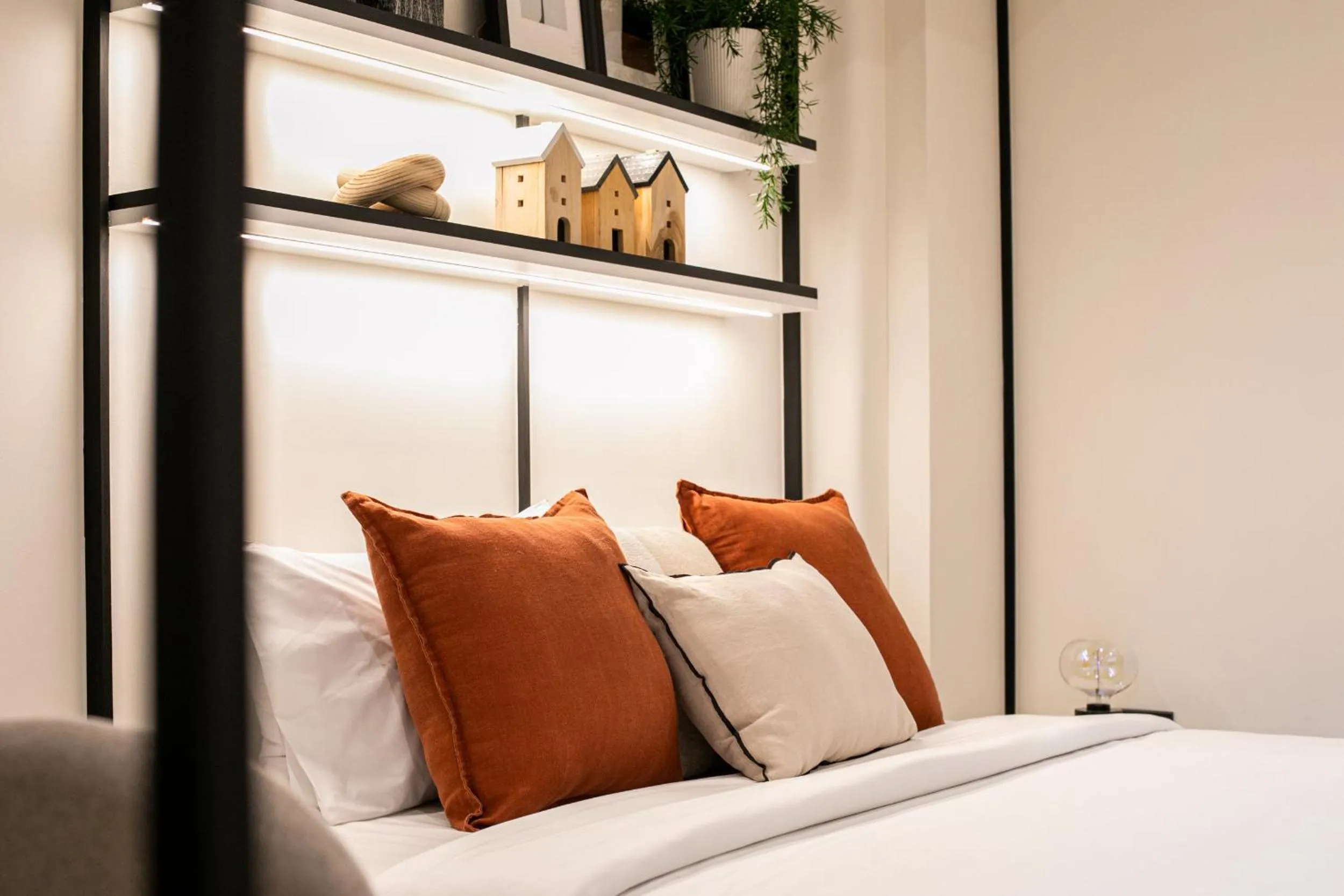 Bed in Pillow B Hotel