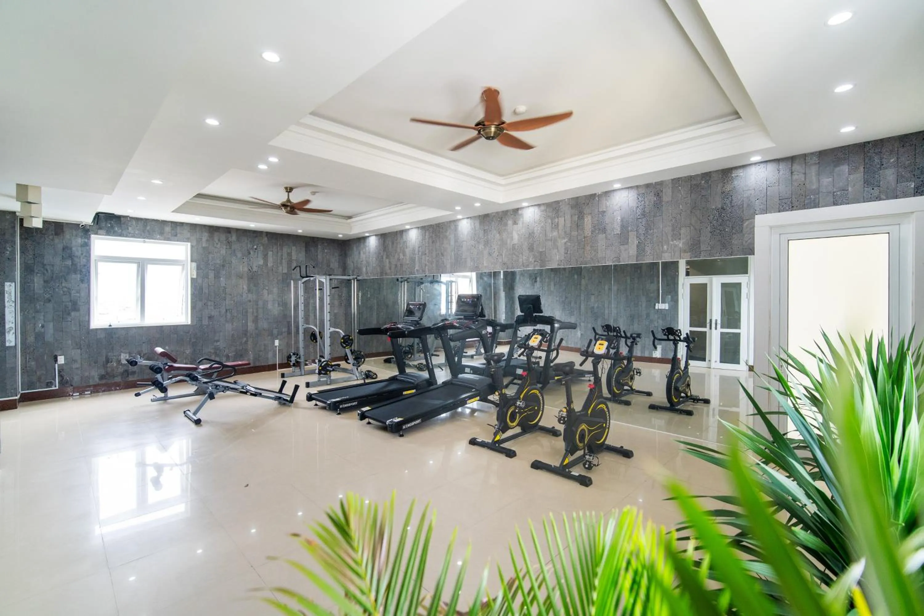 Fitness centre/facilities in Elites Hotel