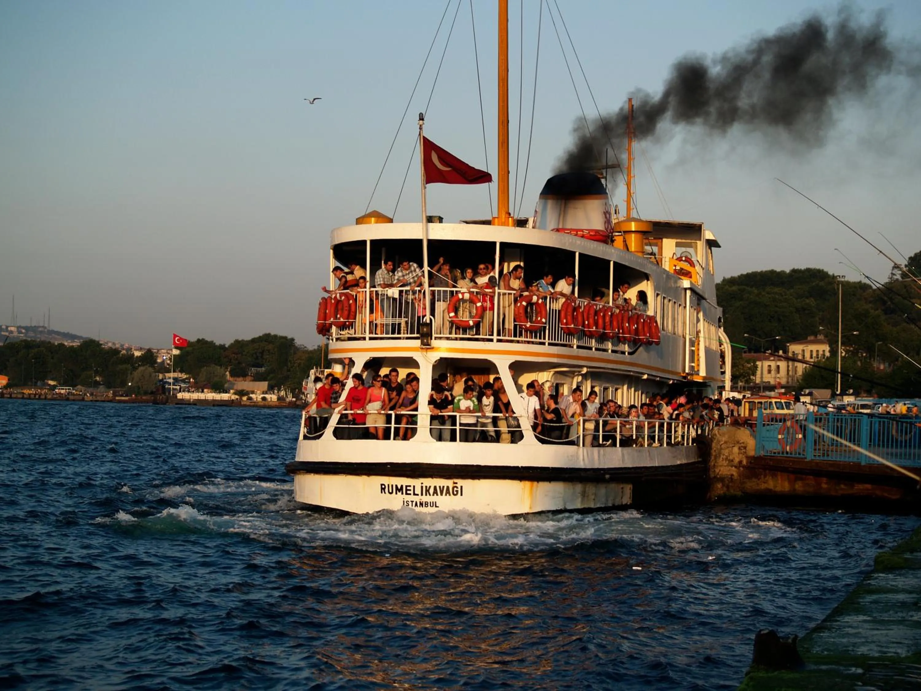 Nearby landmark in Riverside Hotel