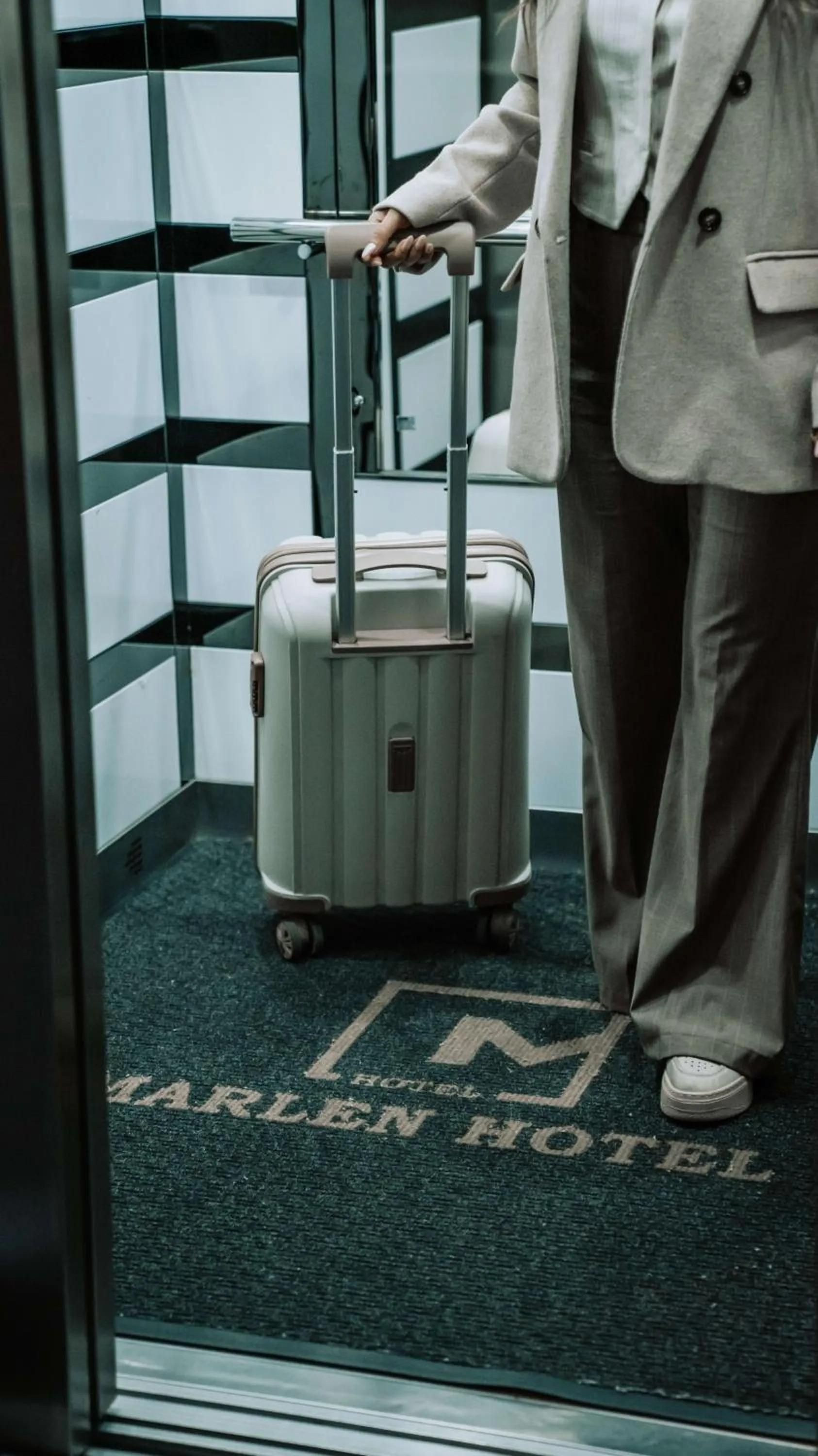 elevator in Marlen Hotel Denizli