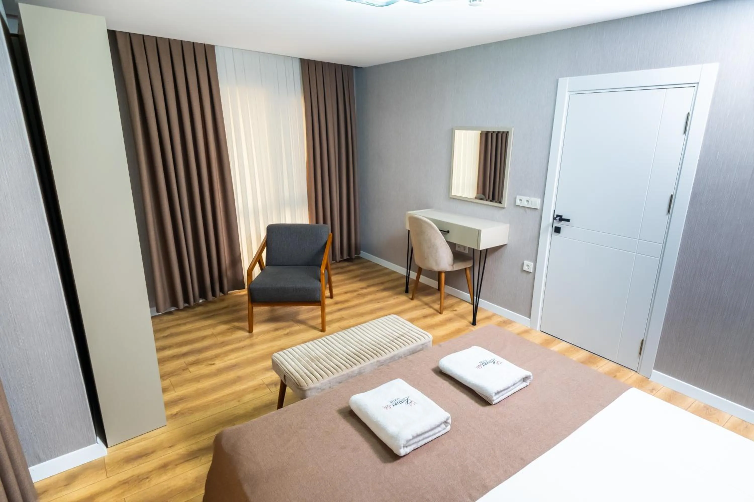 Bed in Luxury Life Suites