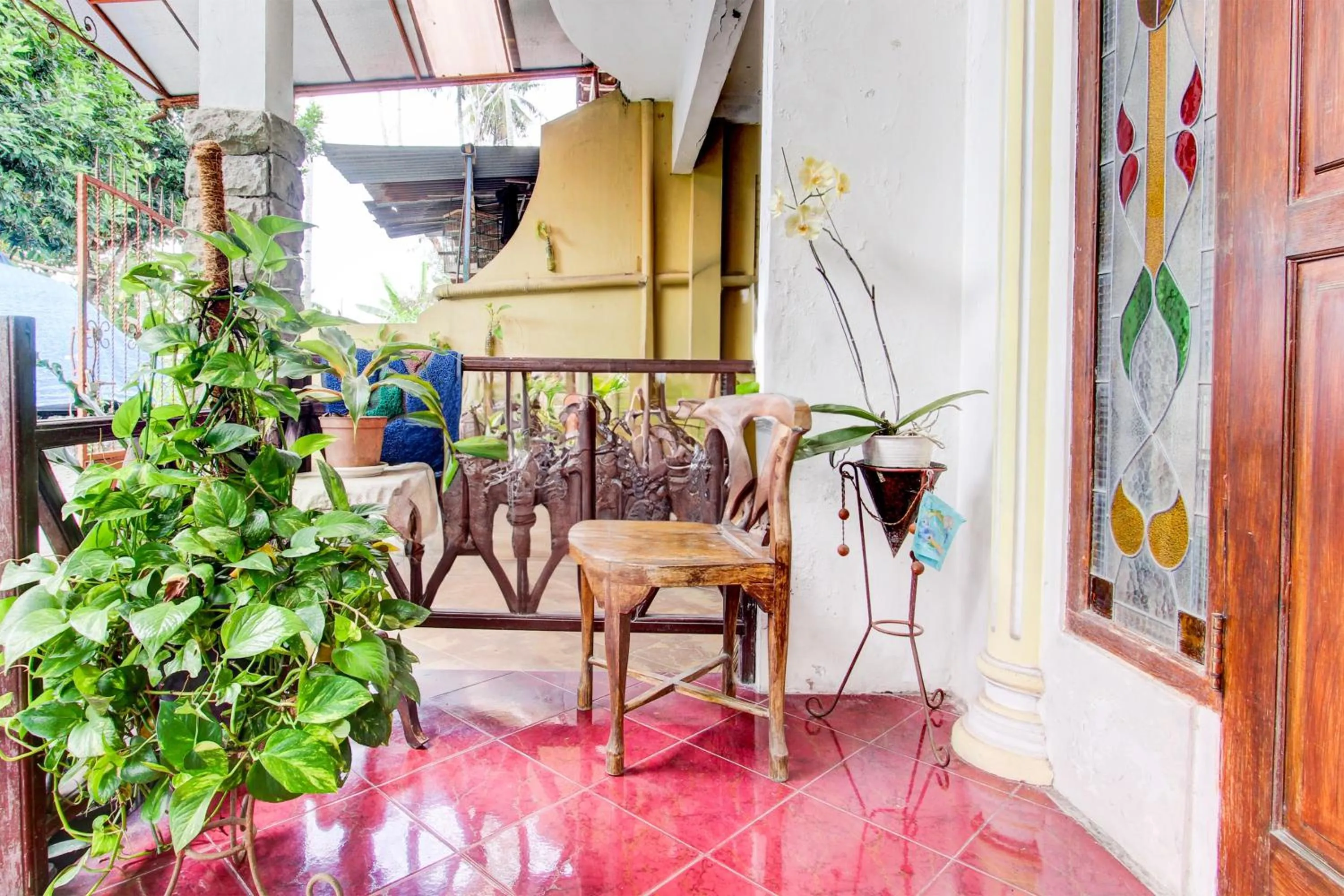 Lobby or reception in Hotel O Omah Citra Genia Homestay