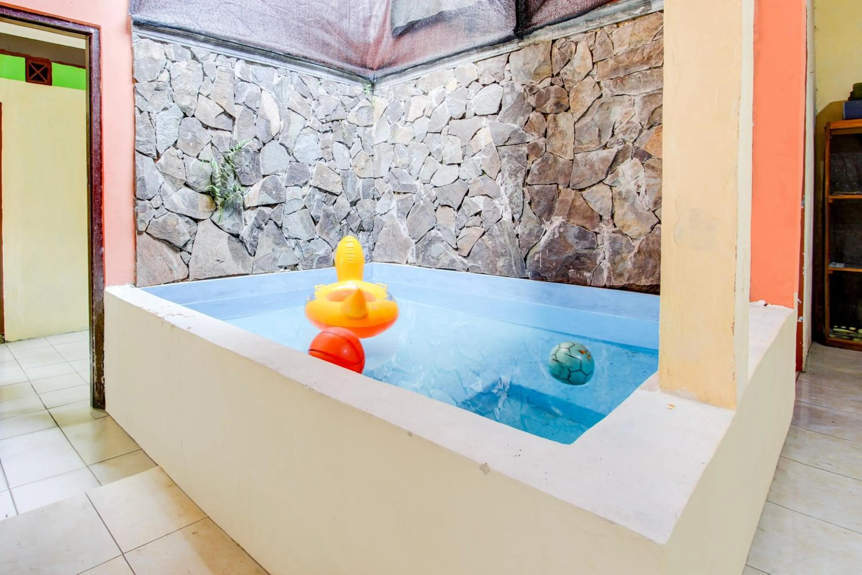 Lobby or reception in Hotel O Homestay Bintang Syariah