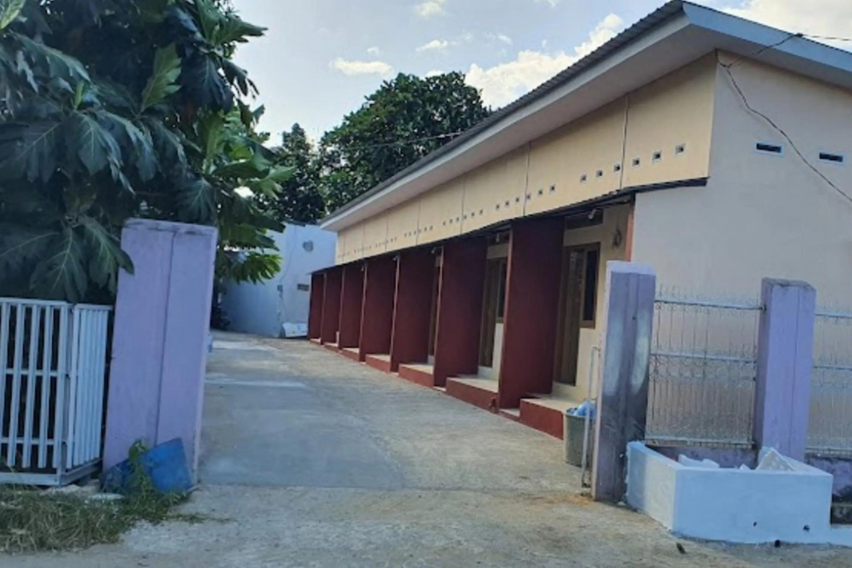 Lobby or reception in OYO 94015 Kost Alif Near Masjid Jami Nurul Huda