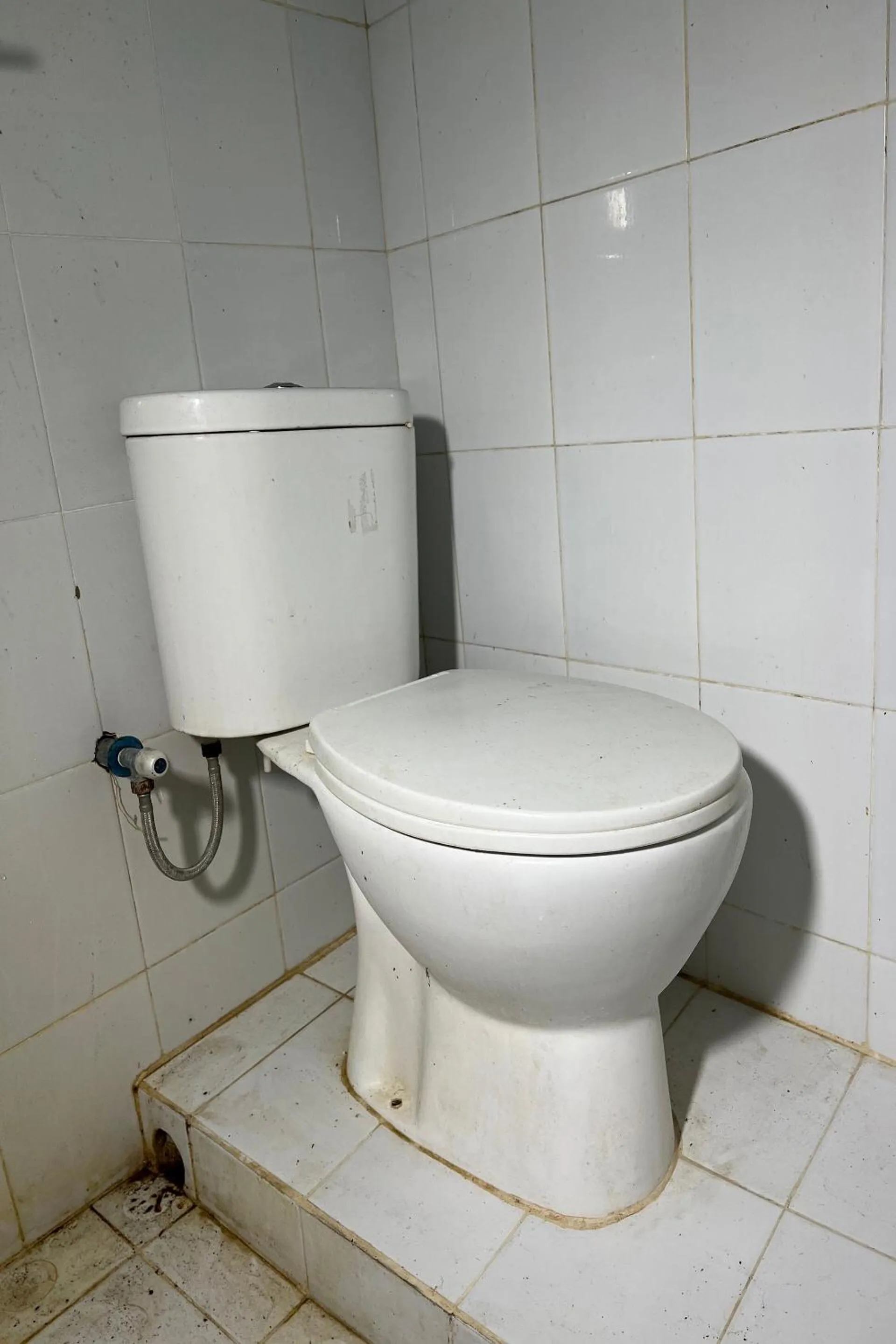 Bathroom in OYO 94015 Kost Alif Near Masjid Jami Nurul Huda