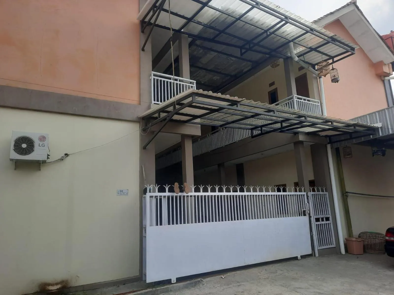 Lobby or reception in Hotel O Guest House Pak Eman