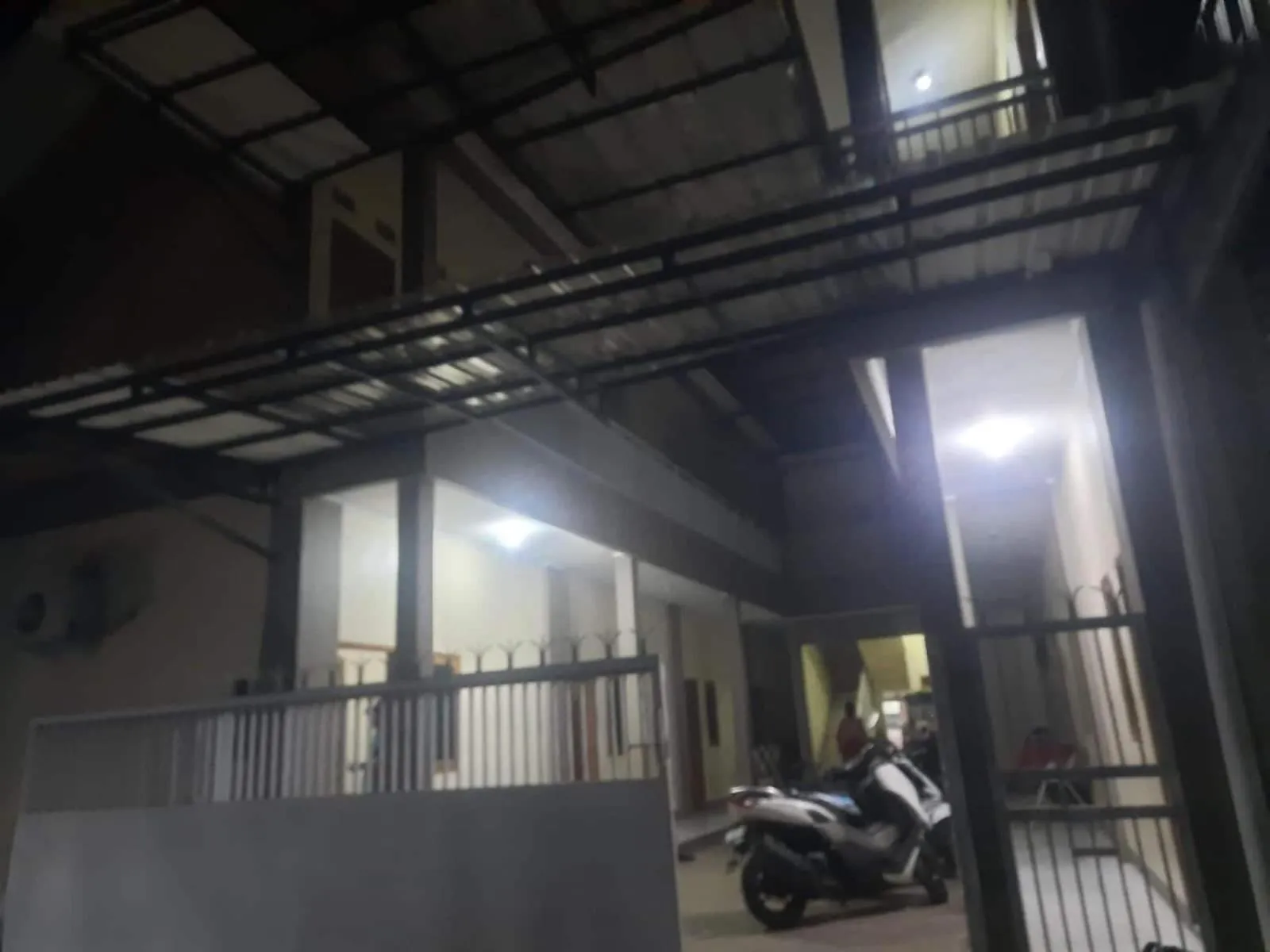 Facade/entrance in Hotel O Guest House Pak Eman