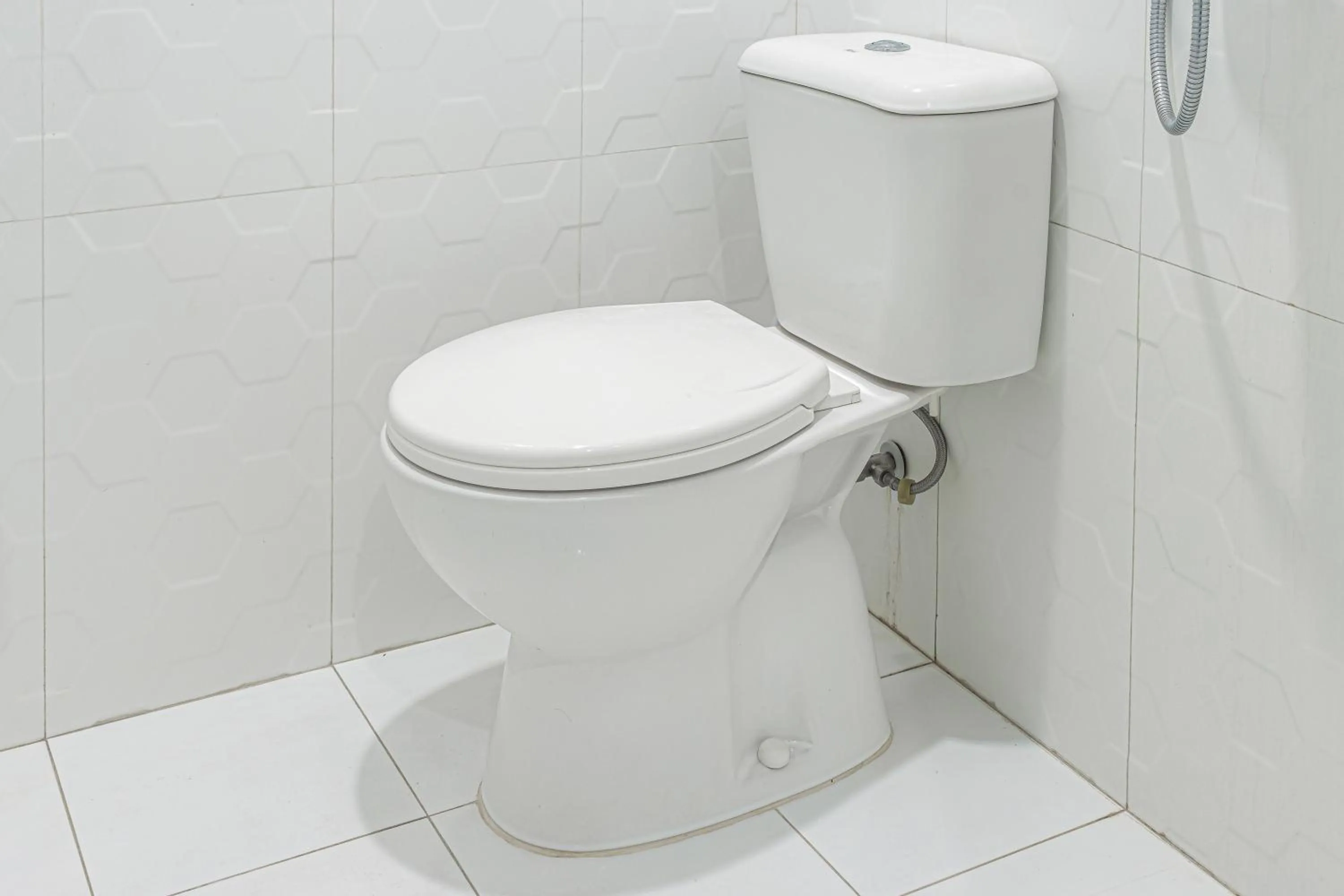 Bathroom in RedDoorz at Uma Arda Hometown