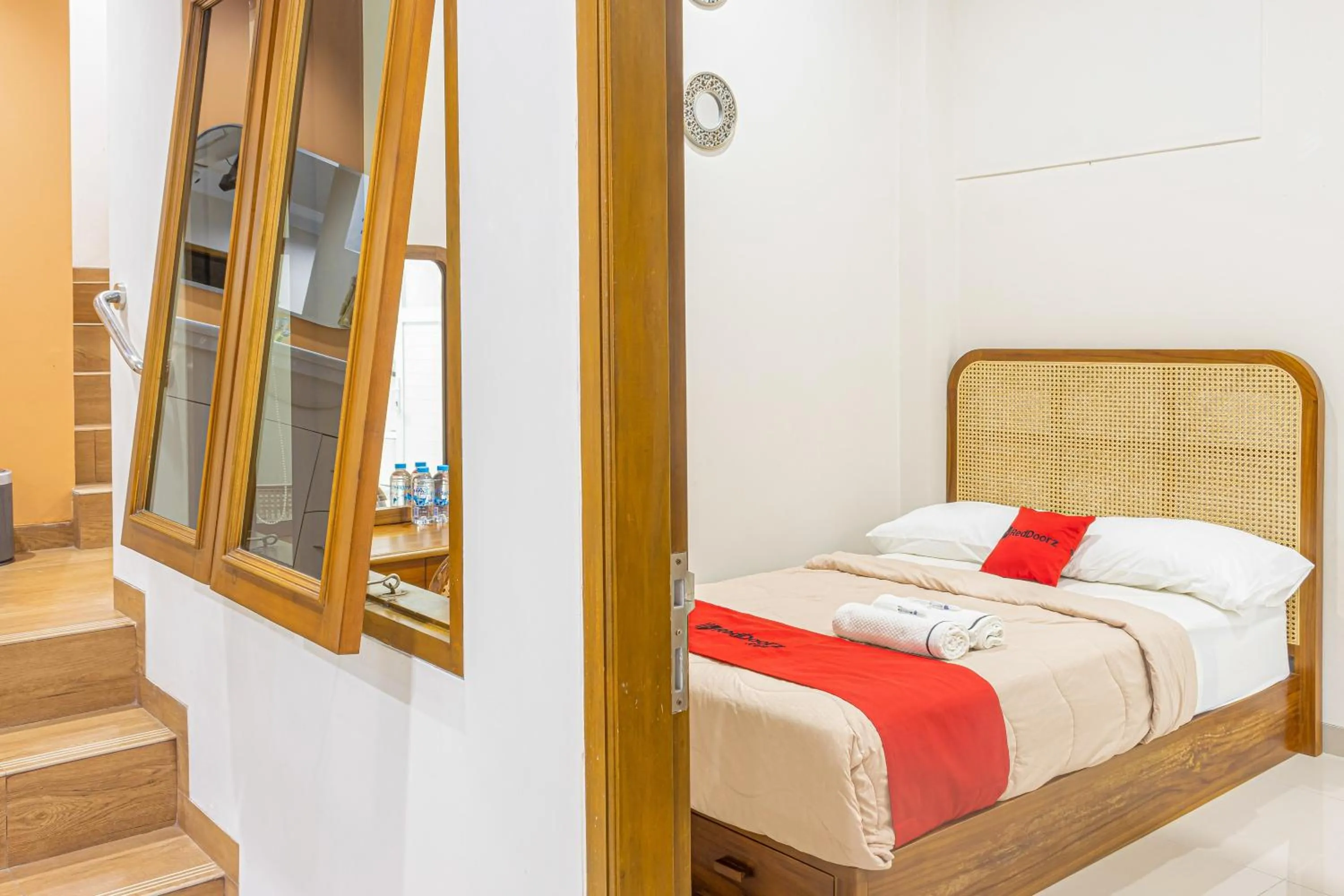 Bedroom, Bed in RedDoorz at Uma Arda Hometown