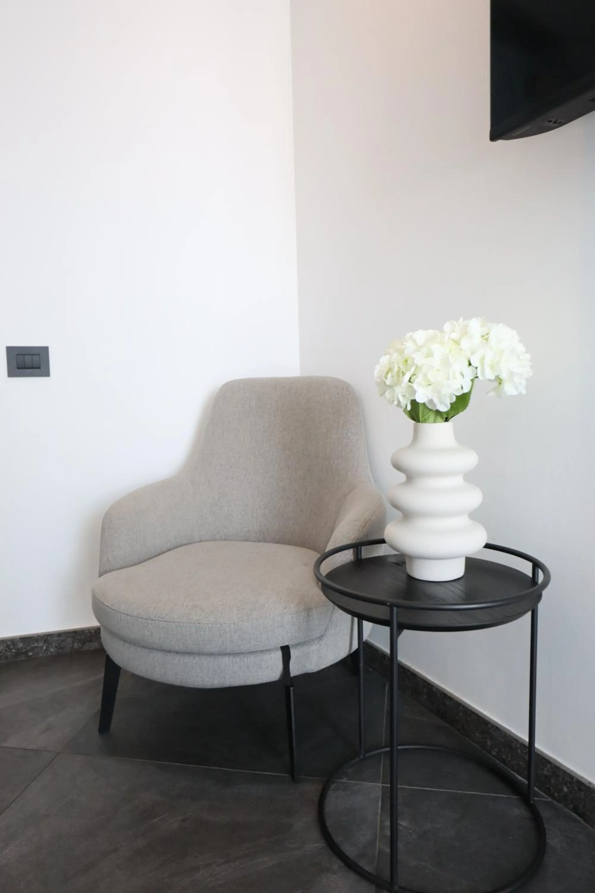 Photo of the whole room in CM111Apparthotel