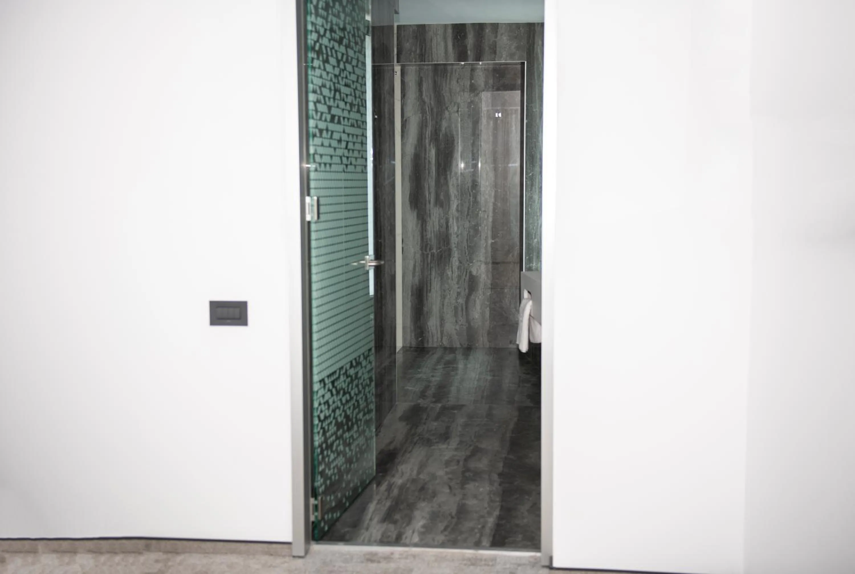 Bathroom in CM111Apparthotel