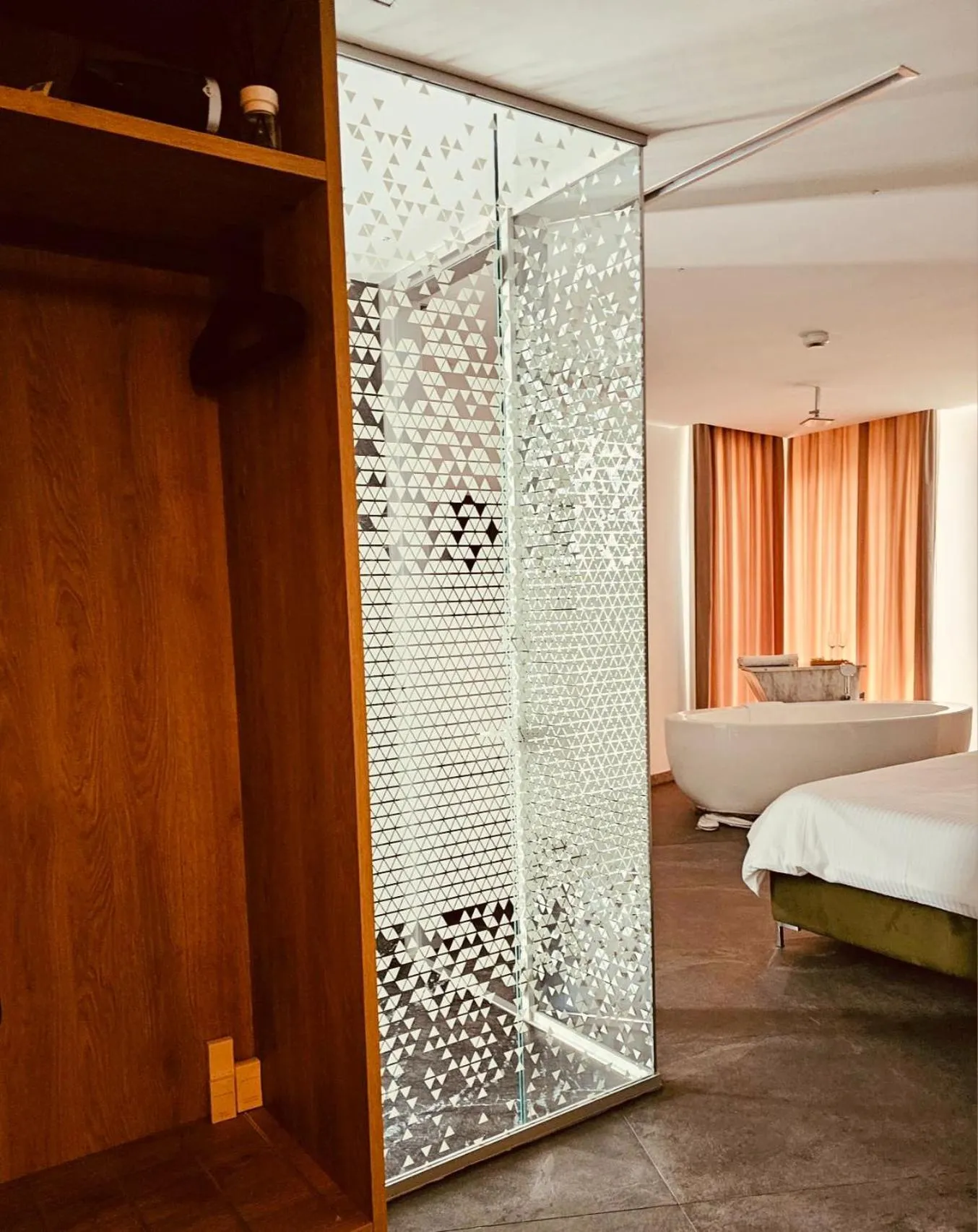 Photo of the whole room, Bed in CM111Apparthotel