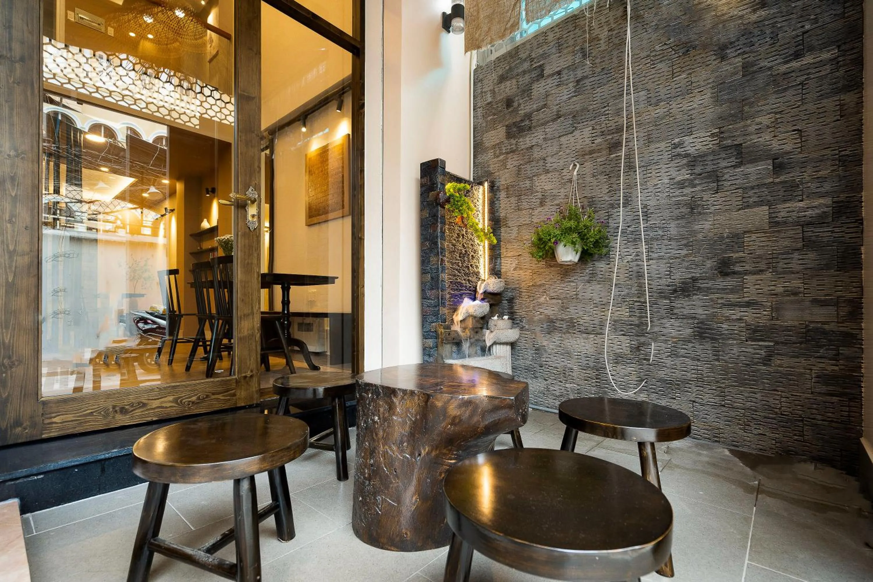 Seating area in HemTouch House