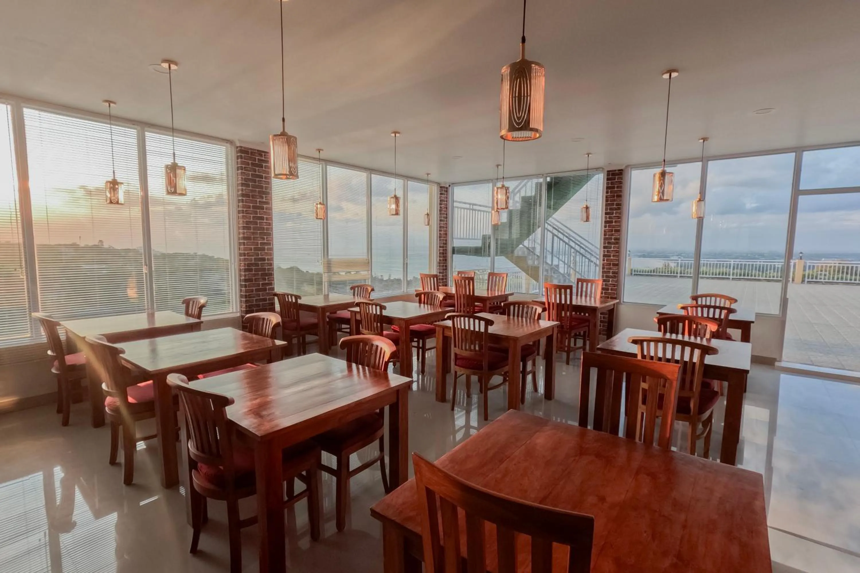 Restaurant/places to eat in The Pandan Sari Hotel