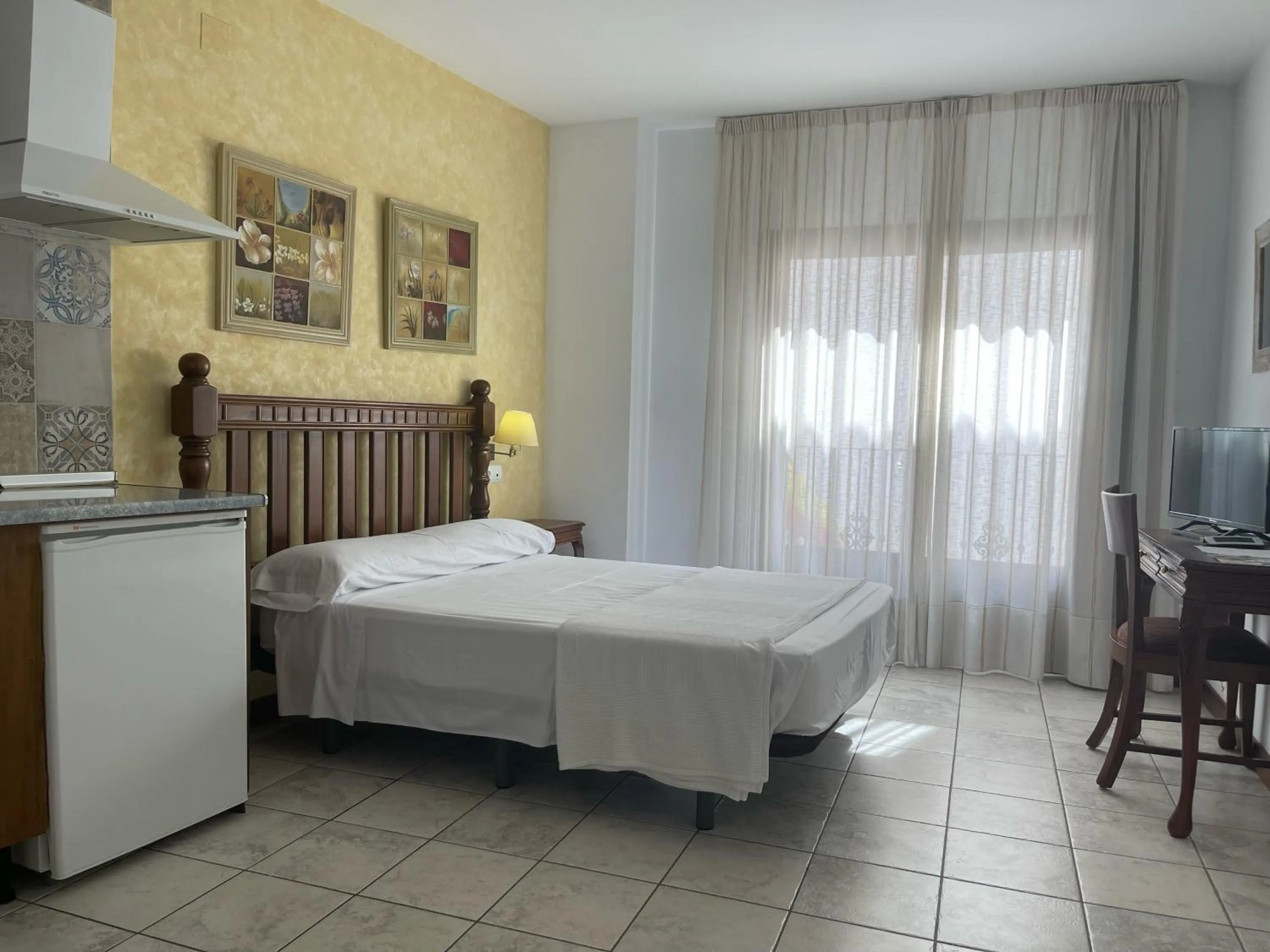 Bedroom in Hotel Al-Andalus