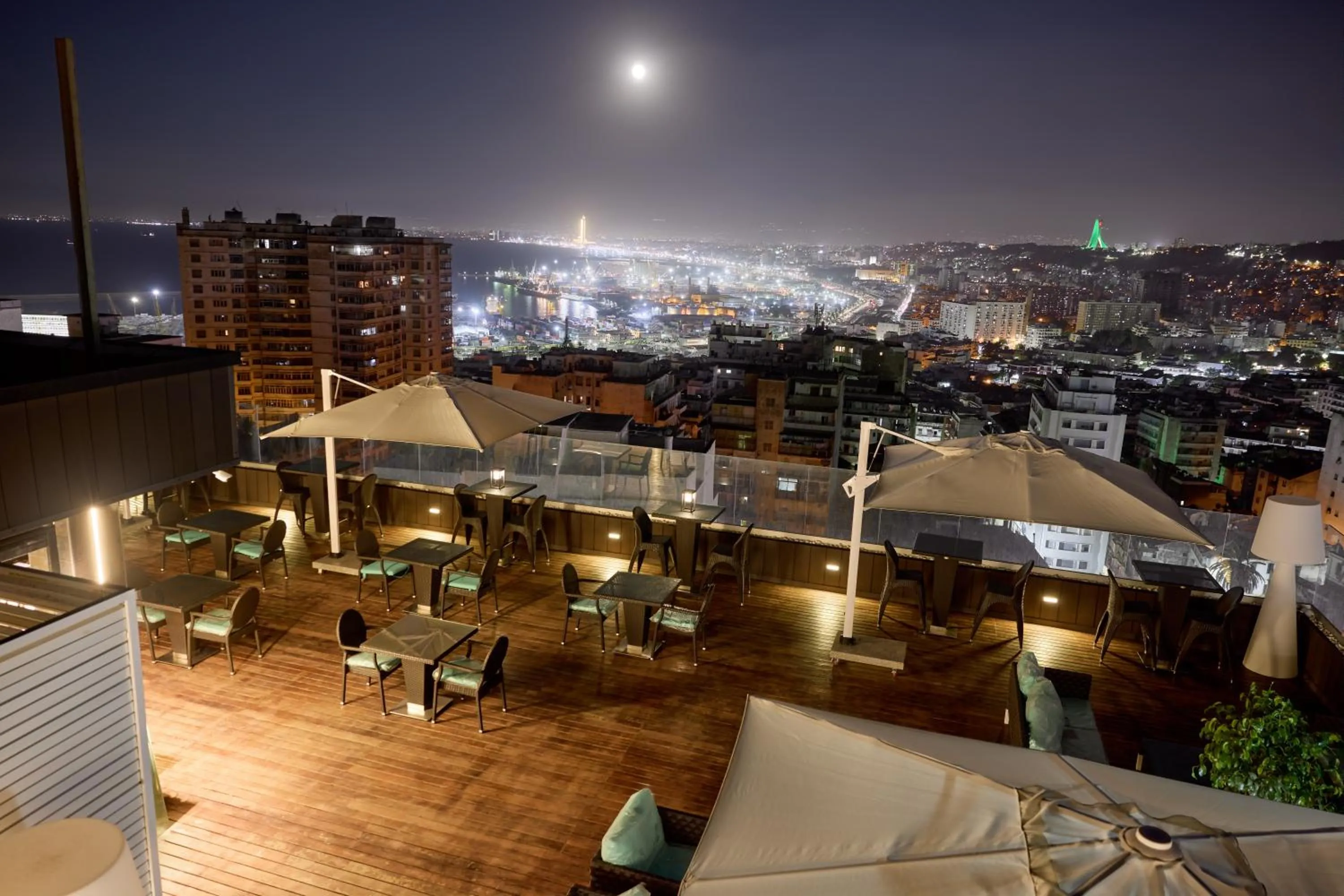 Patio in Hôtel RALF