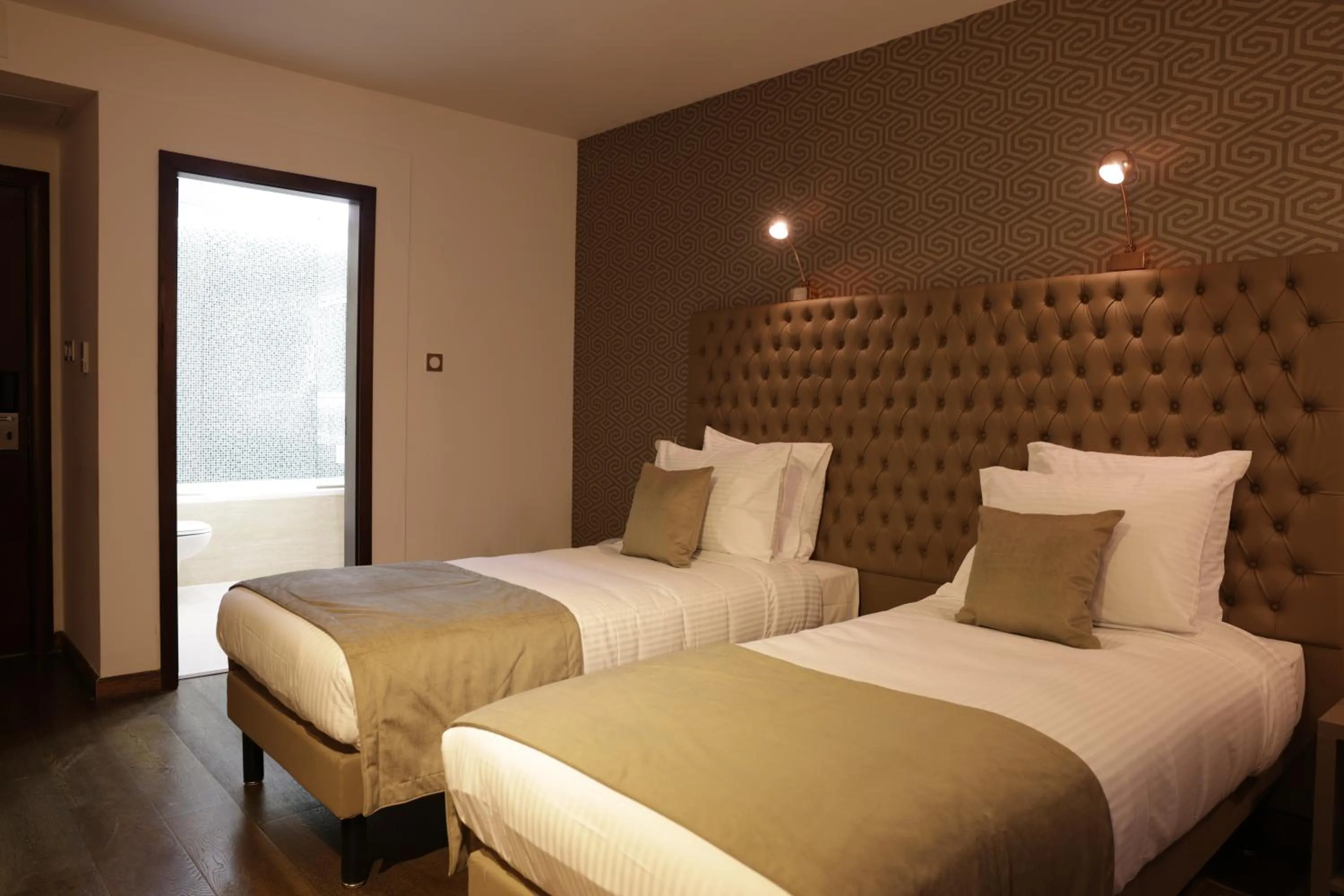 Bedroom, Bed in Hôtel RALF