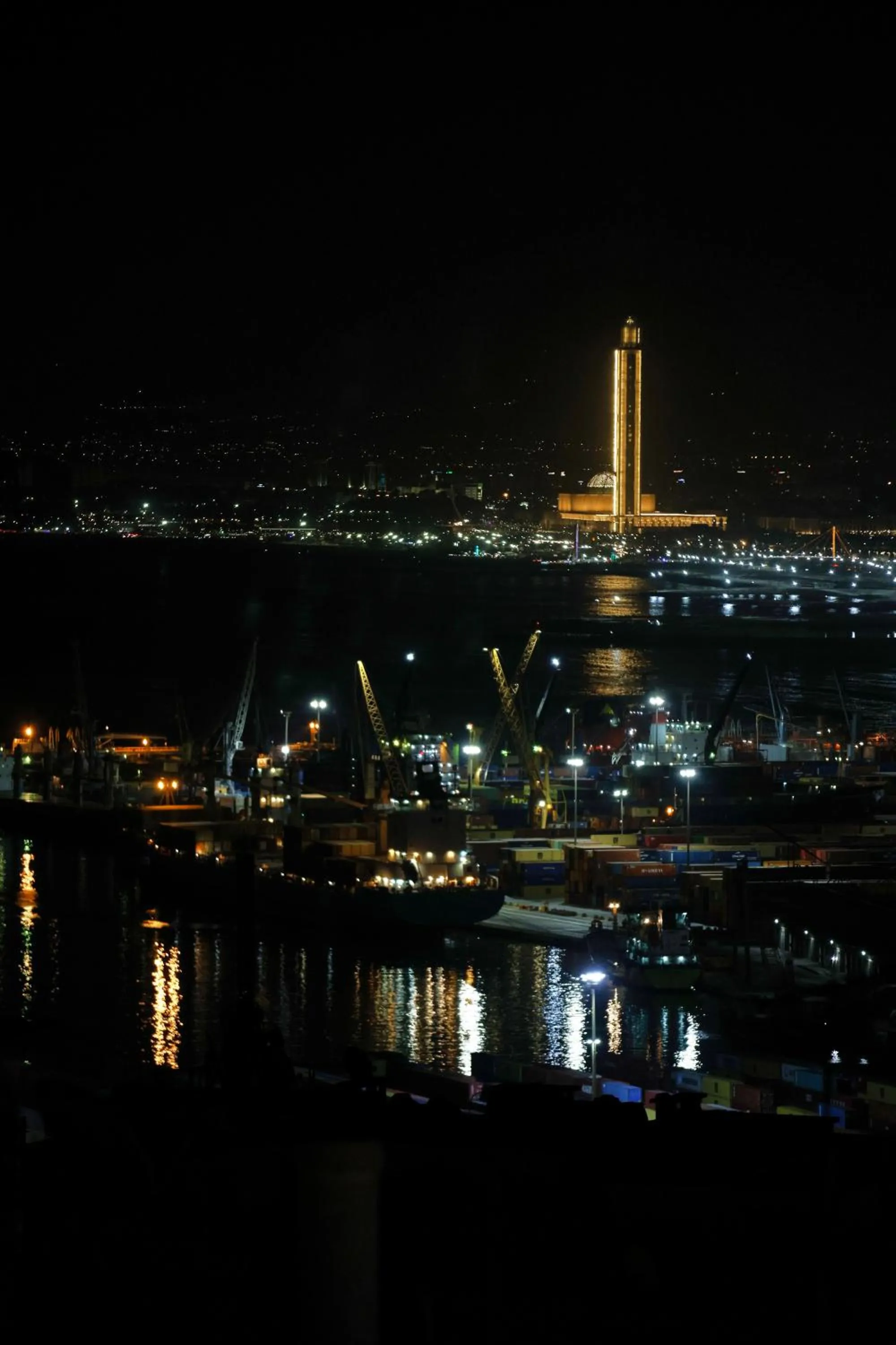 Night in Hôtel RALF