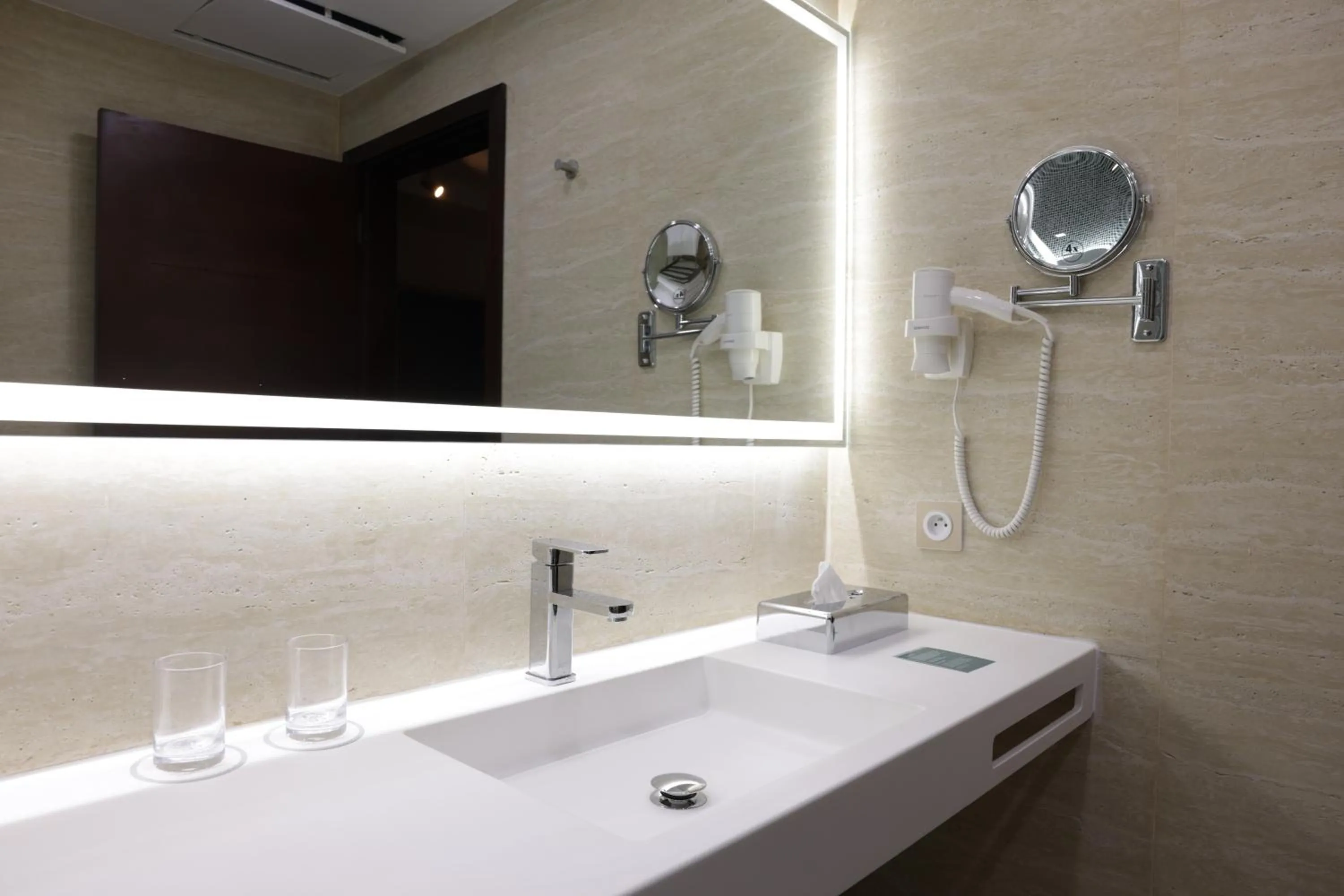 Bathroom in Hôtel RALF