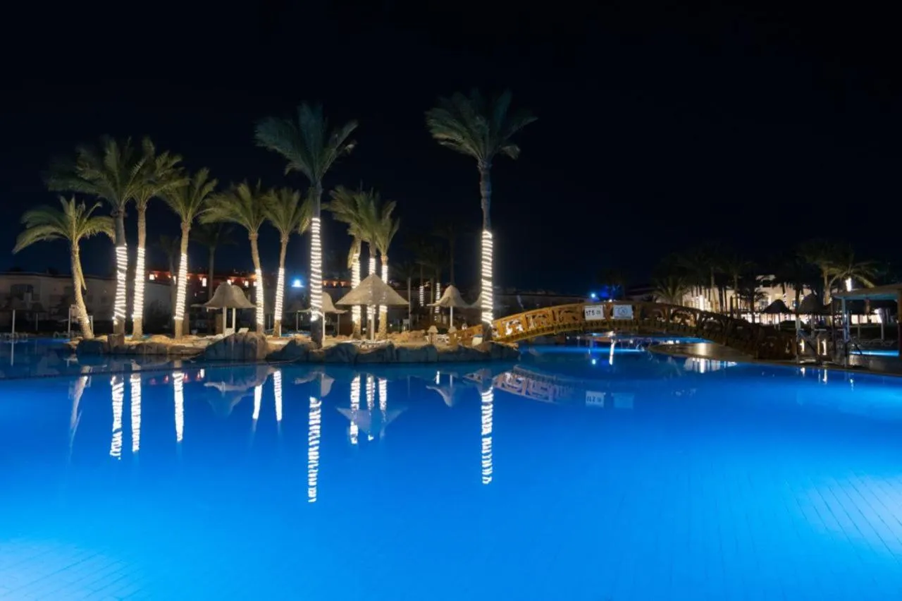 Night, Swimming Pool in Parrotel Beach Resorts