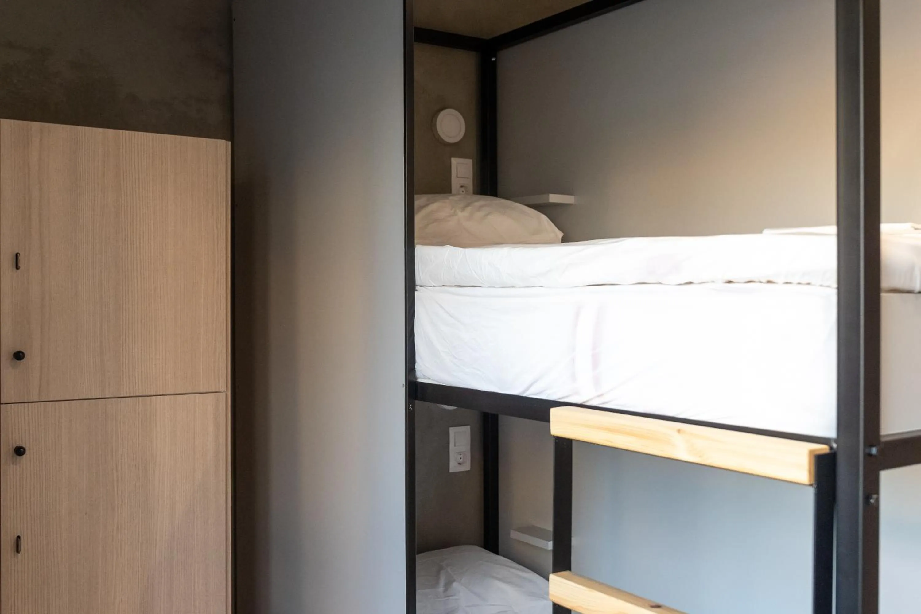 bunk bed, Bed in Athens Hawks Urban