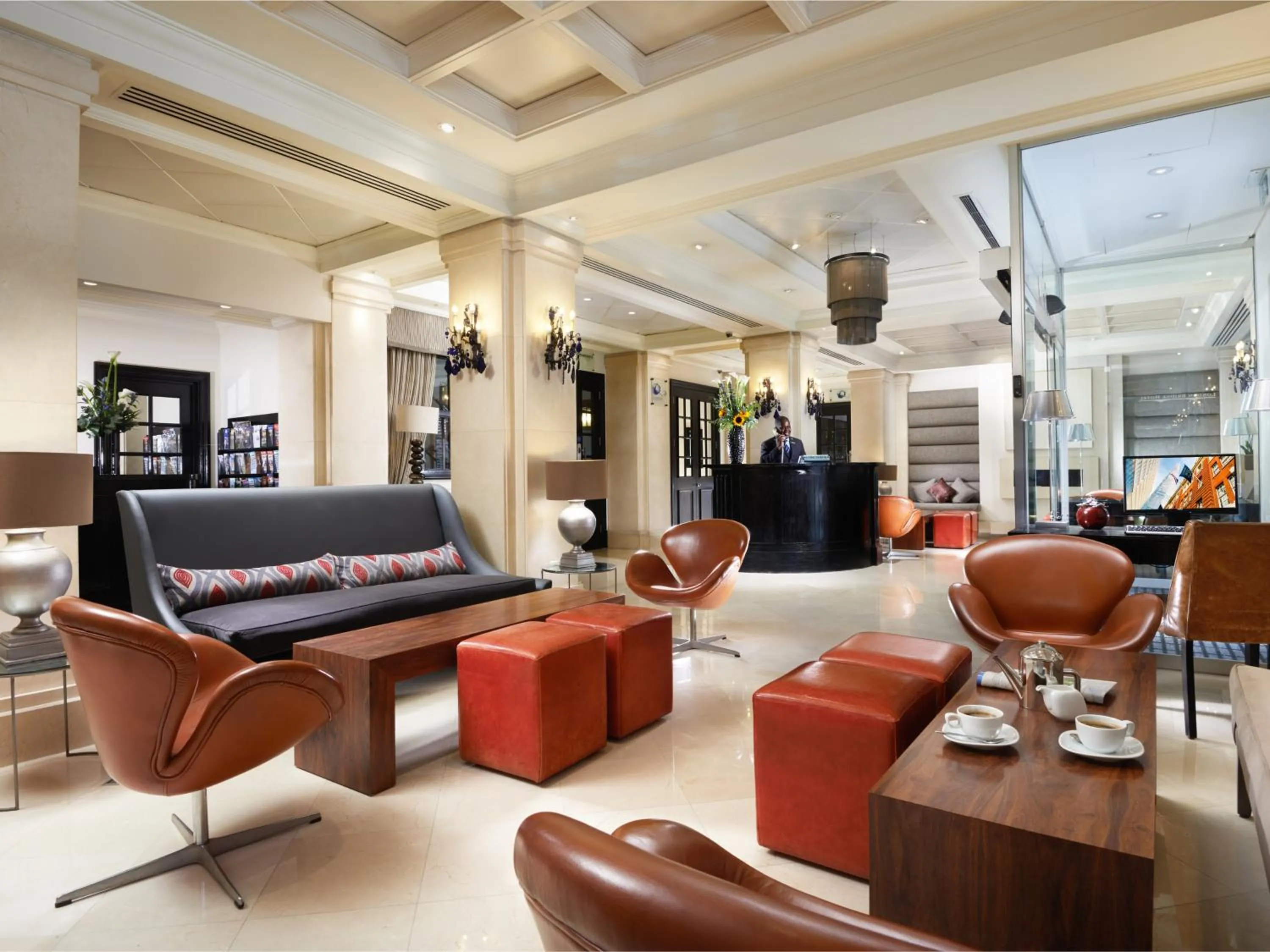 Lobby or reception in London Bridge Hotel