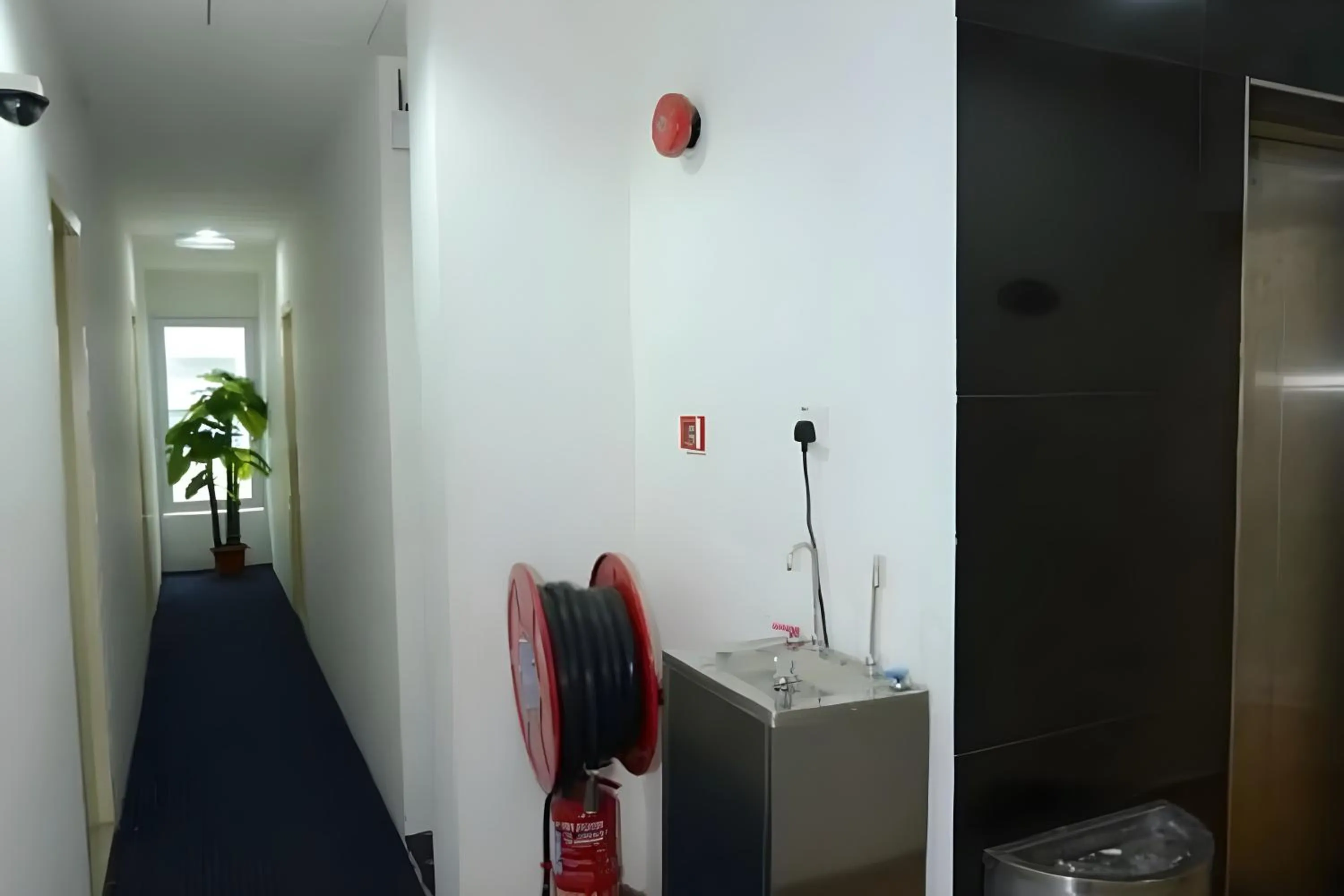 Area and facilities in Hotel Alam Indi