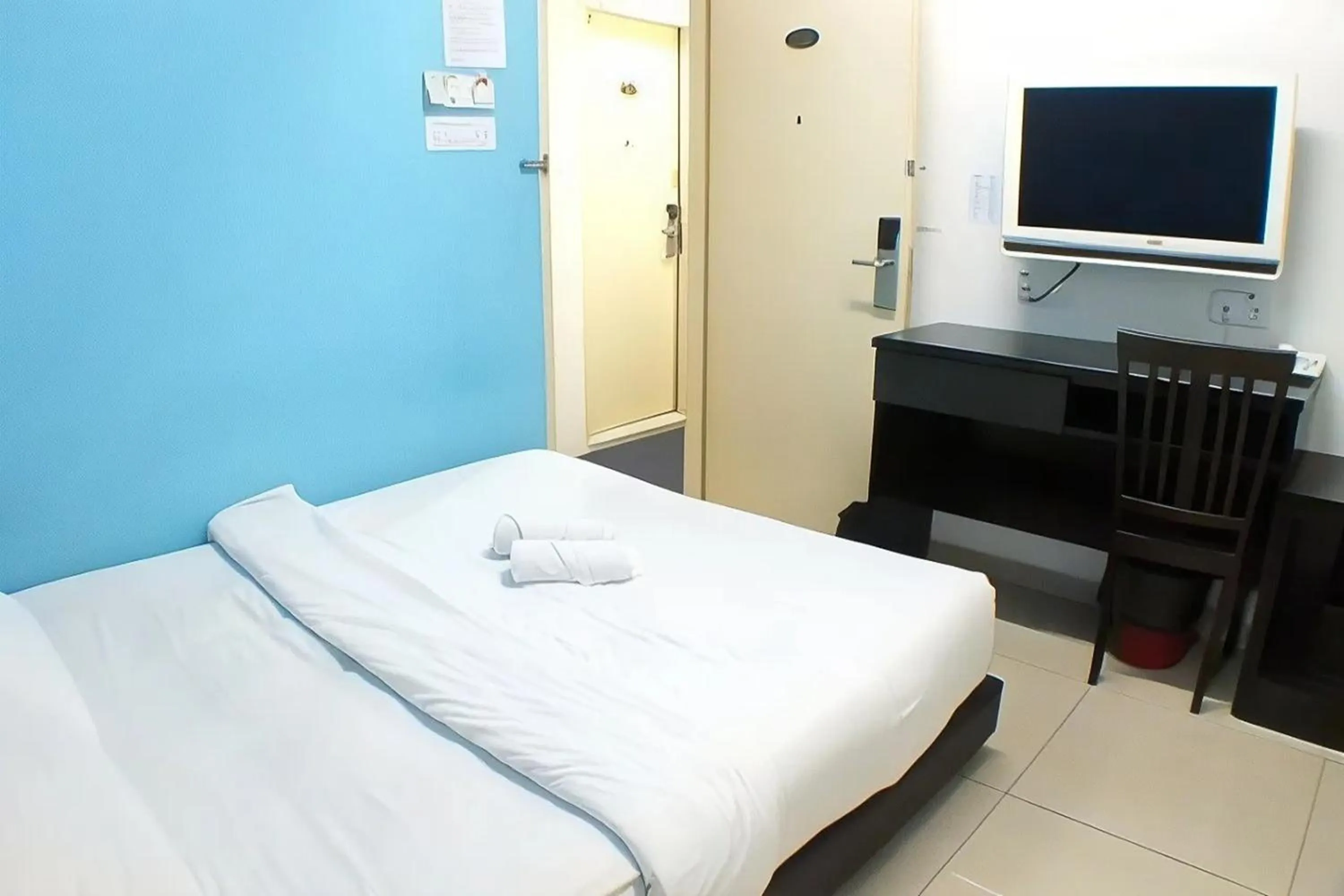 Bed in Hotel Alam Indi